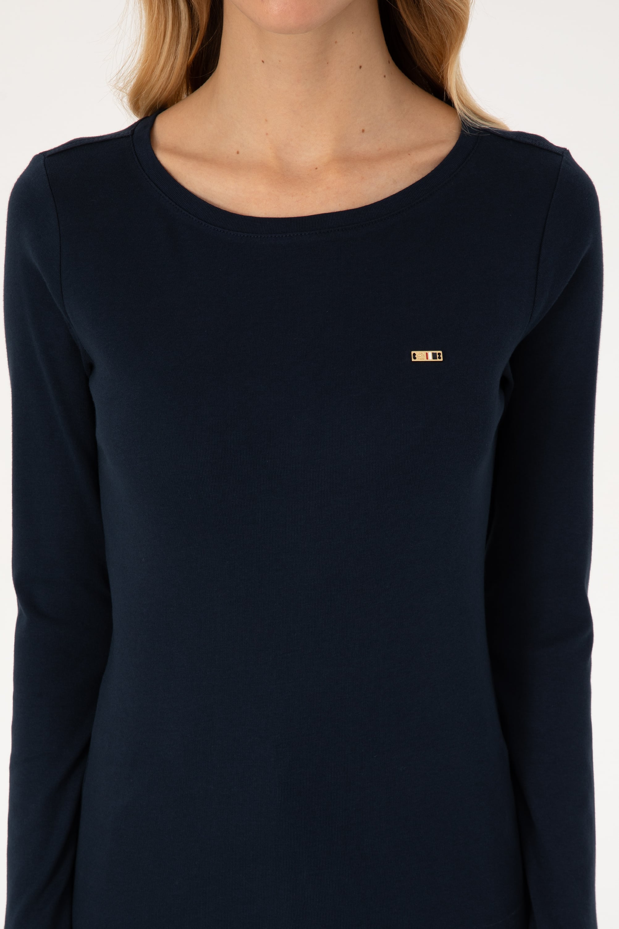 Kadın Lacivert Slim Bisiklet Yaka Basic Sweatshırt - Image 6