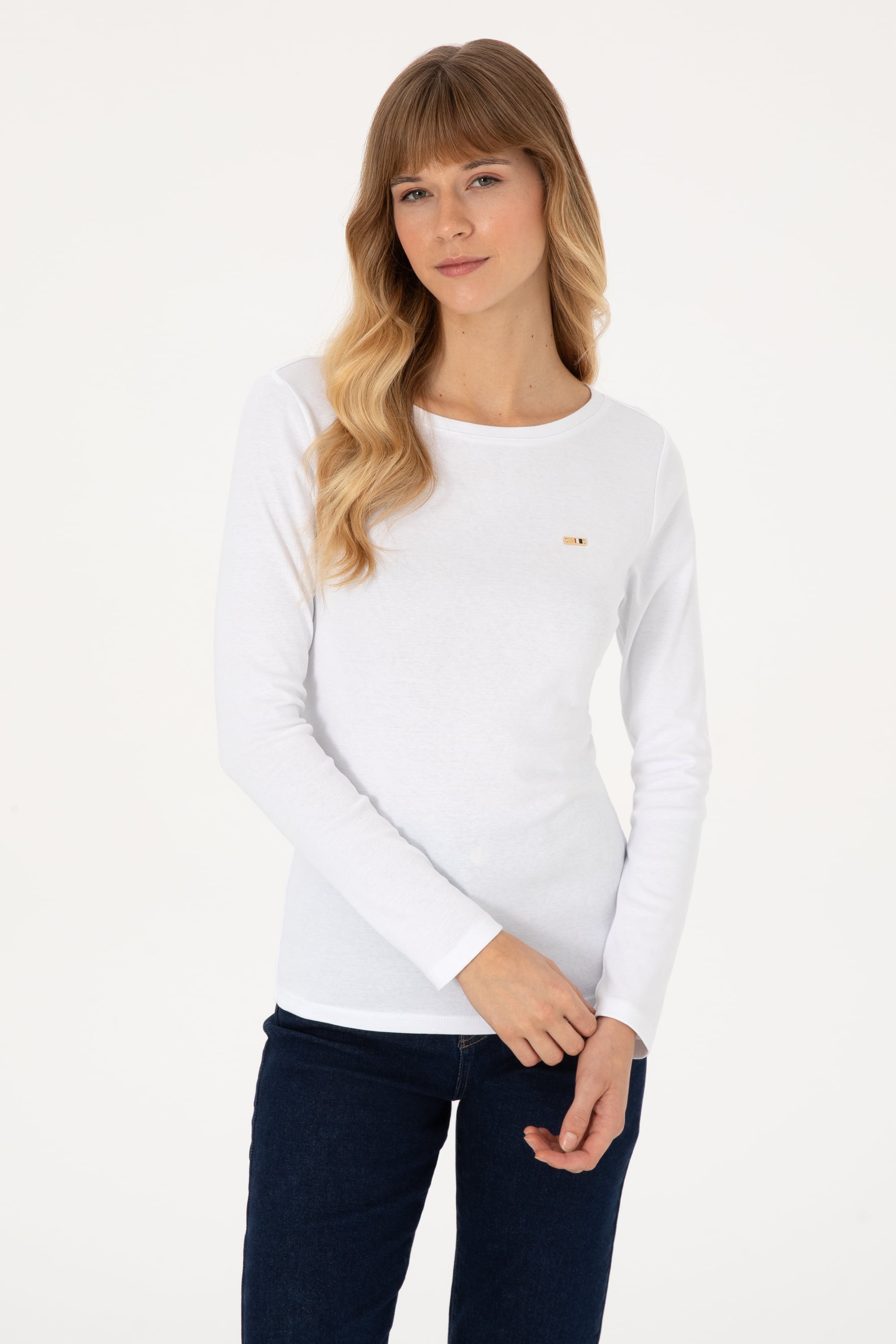Kadın Beyaz Slim Bisiklet Yaka Basic Sweatshırt - Image 1