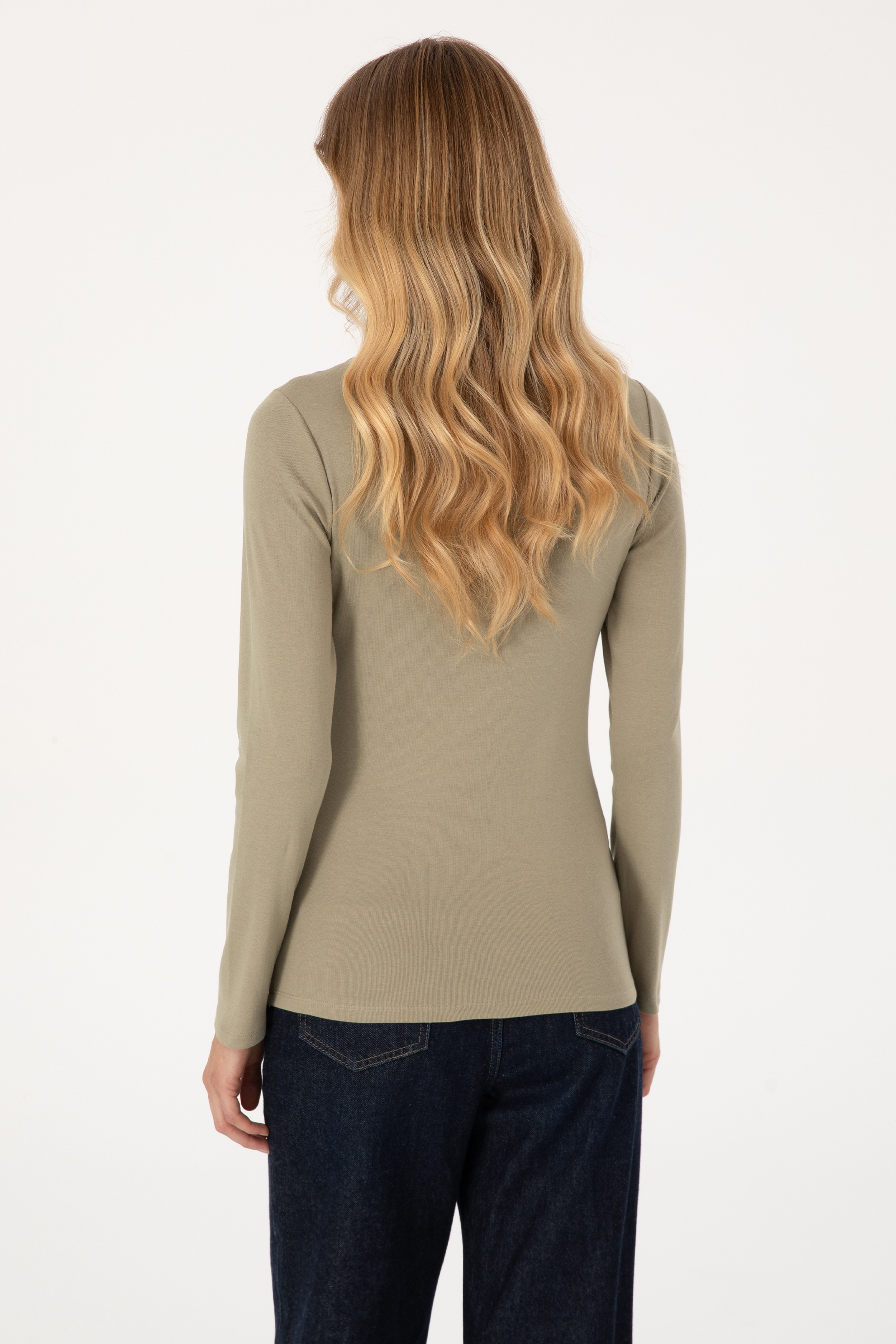 Kadın Açık Haki Slim Bisiklet Yaka Basic Sweatshırt