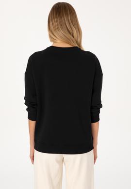 Kadın Siyah Şardonlu Bisiklet Yaka Basic Sweatshırt - 50313586016