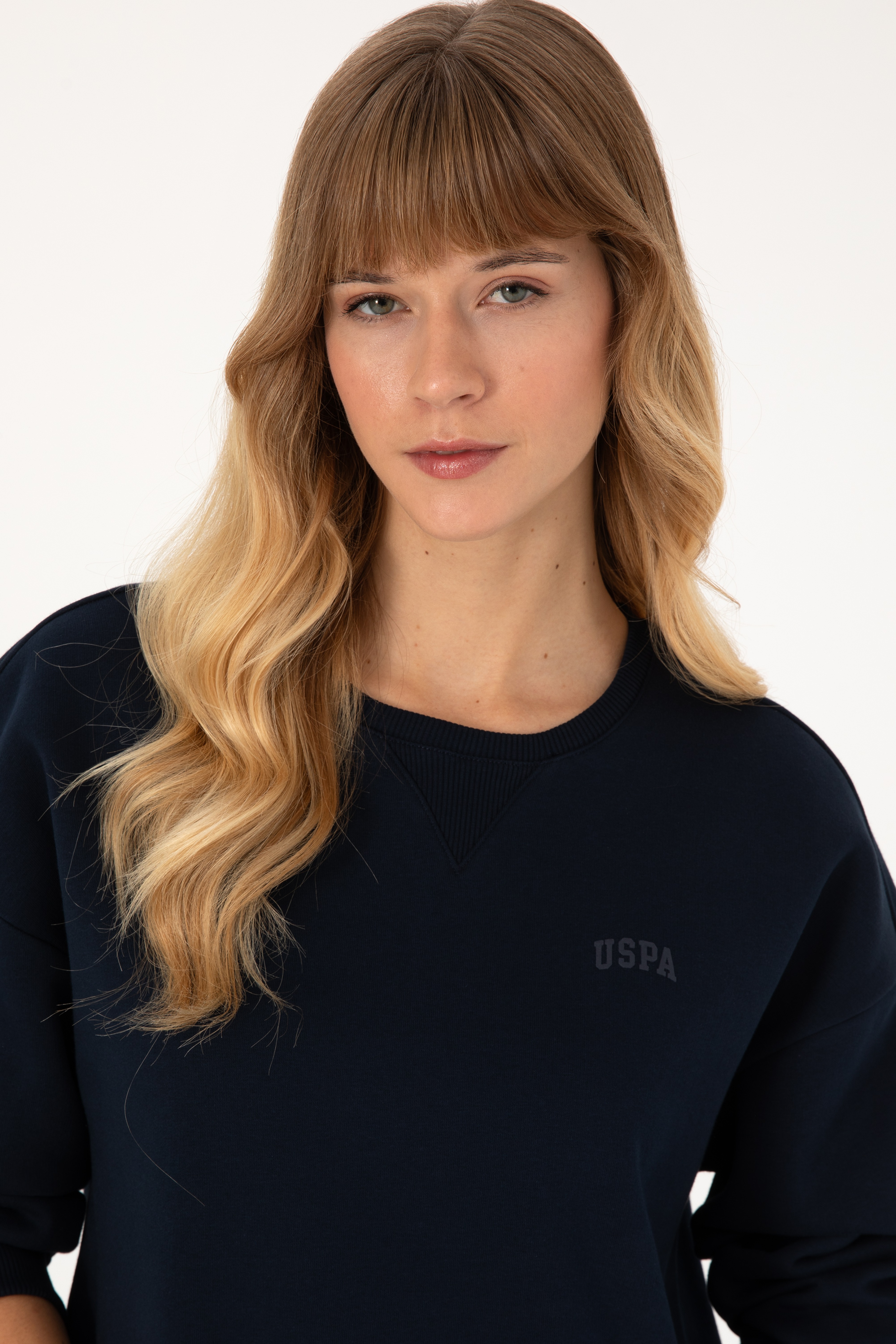 Kadın Lacivert Şardonlu Bisiklet Yaka Basic Sweatshırt
