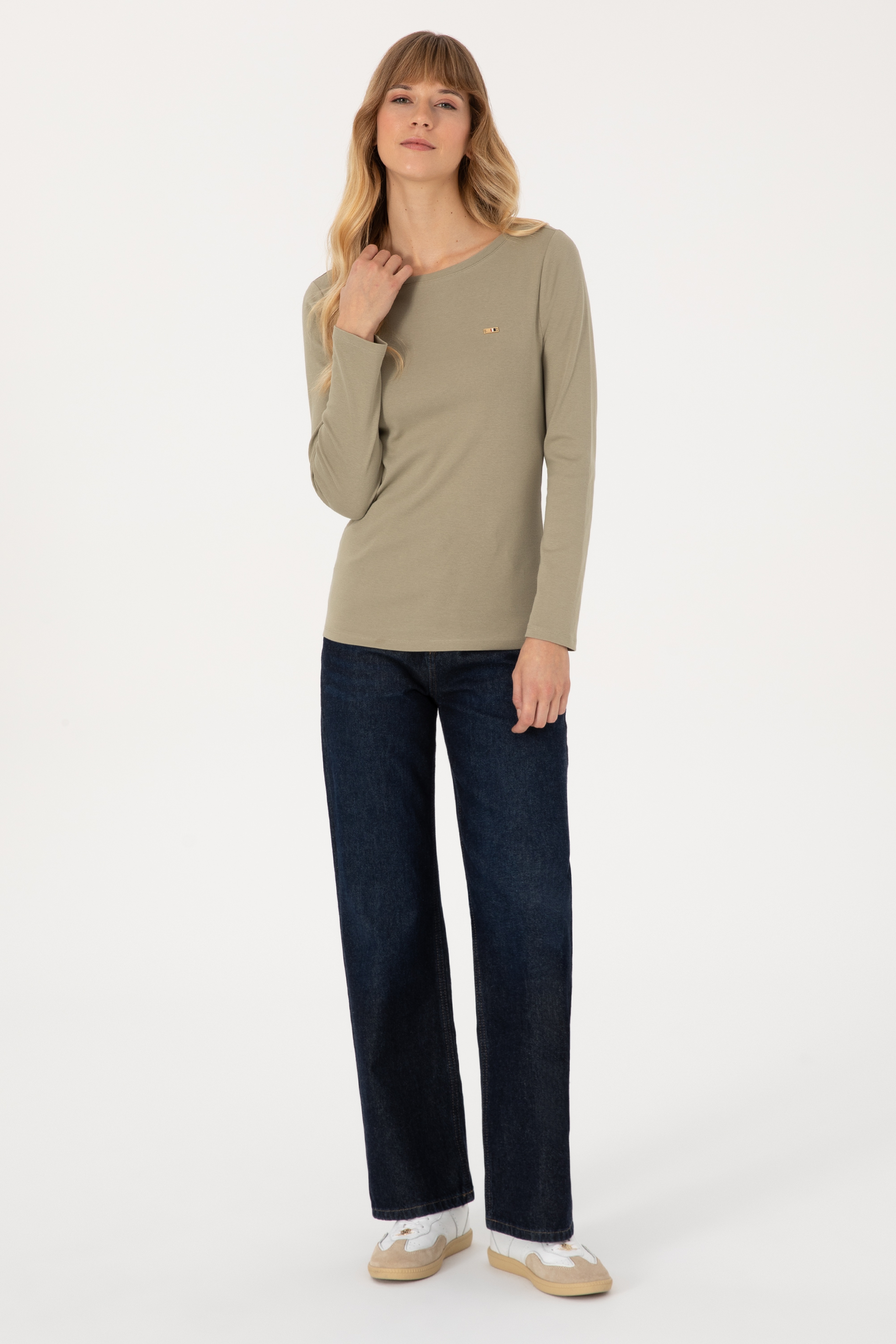 Kadın Açık Haki Slim Bisiklet Yaka Basic Sweatshırt