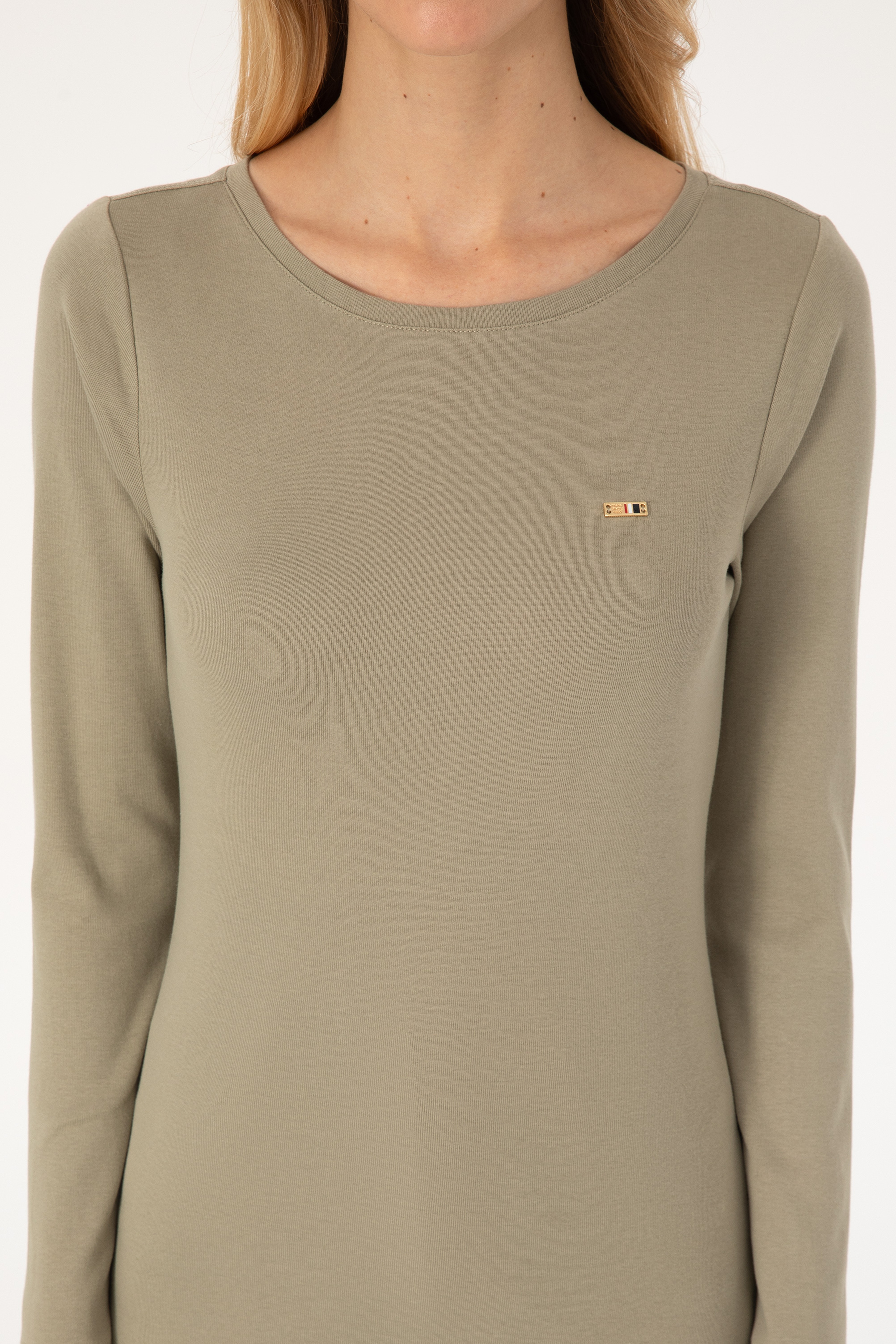 Kadın Açık Haki Slim Bisiklet Yaka Basic Sweatshırt - Image 6