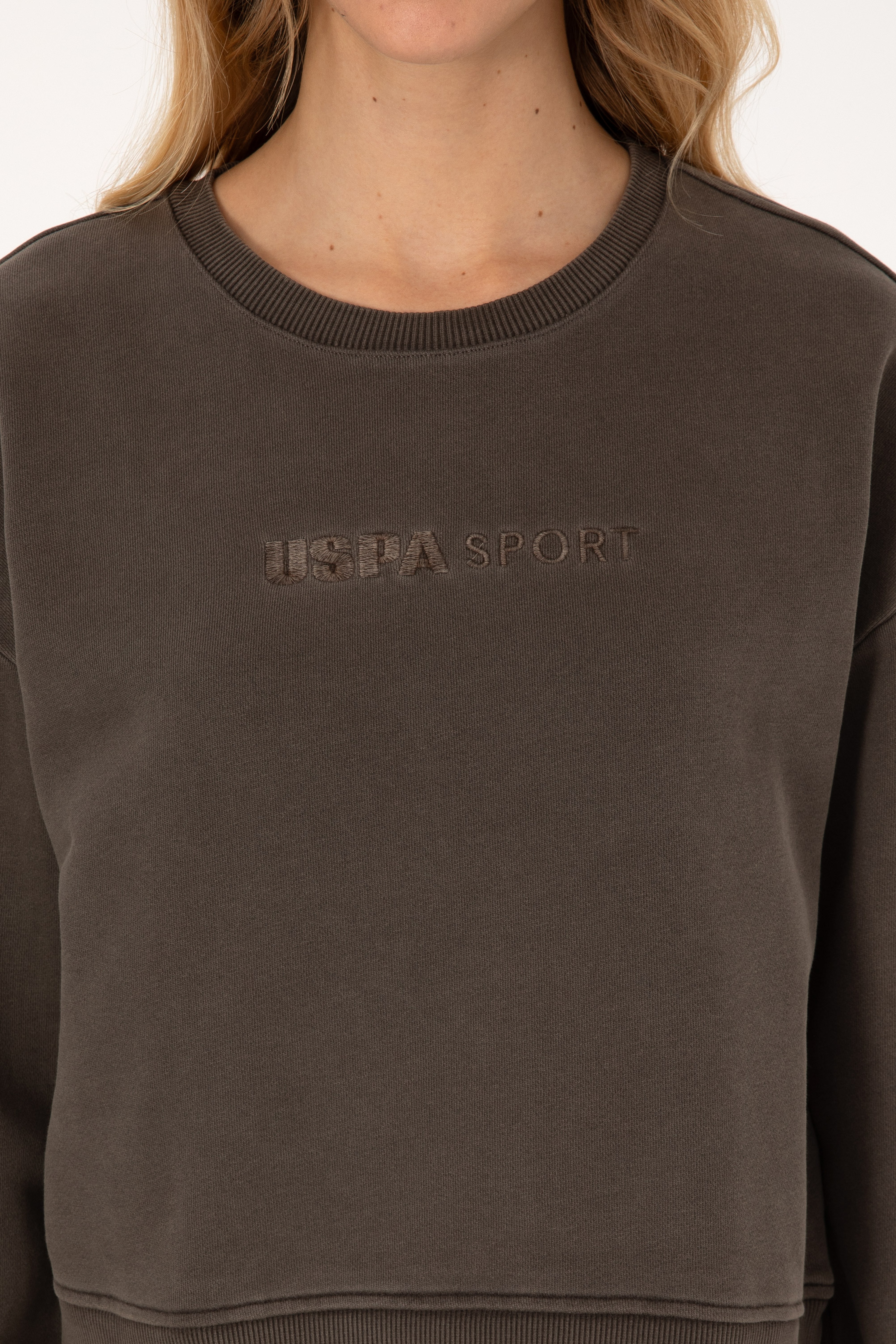 Kadın Koyu Kahverengi Bisiklet Yaka Sweatshirt - Image 6