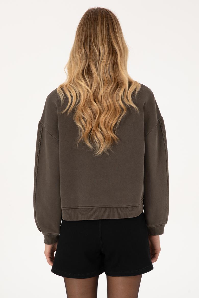 Kadın Koyu Kahverengi Bisiklet Yaka Sweatshirt - 50309547019