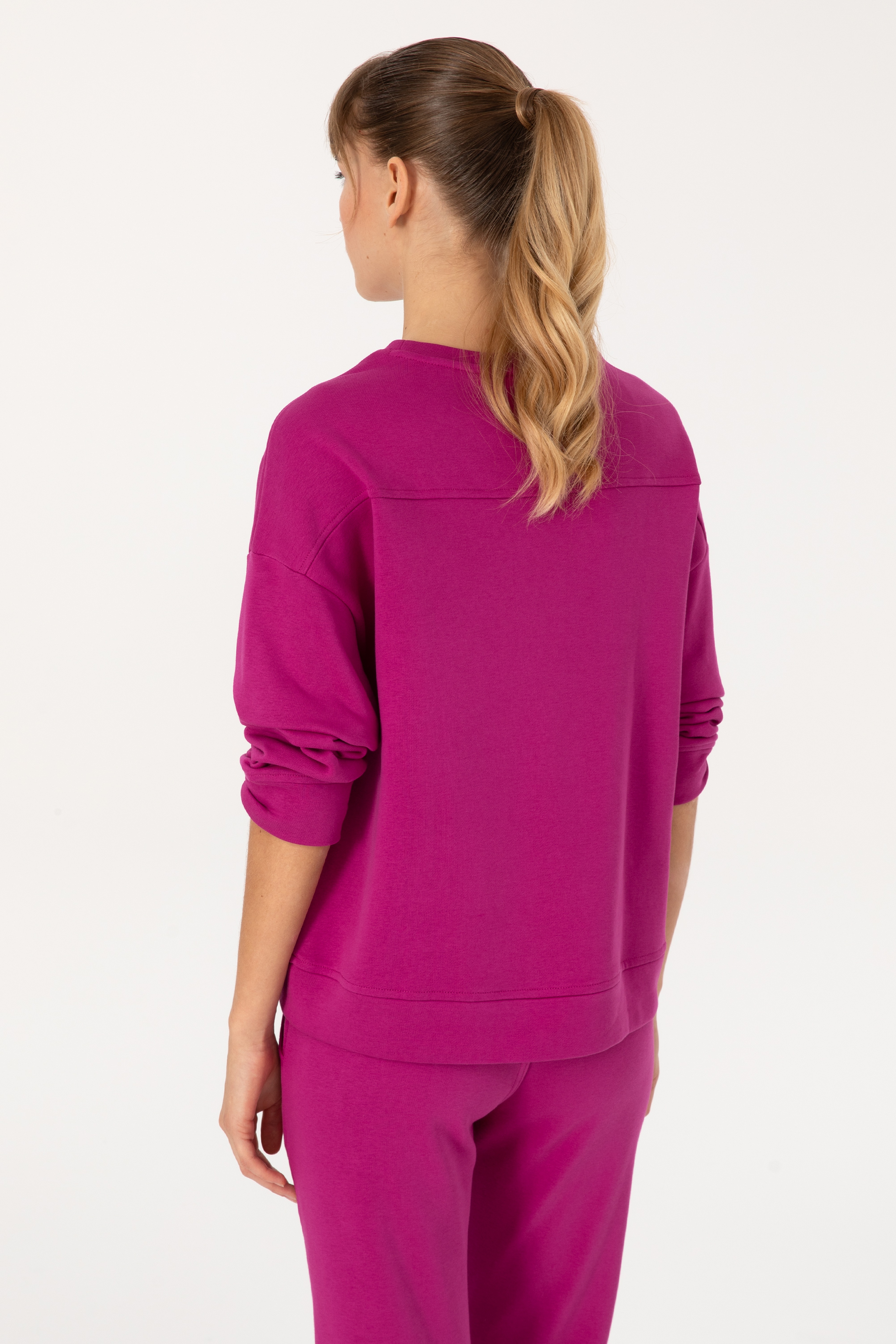 Kadın Fuşya Bisiklet Yaka Basic Sweatshırt