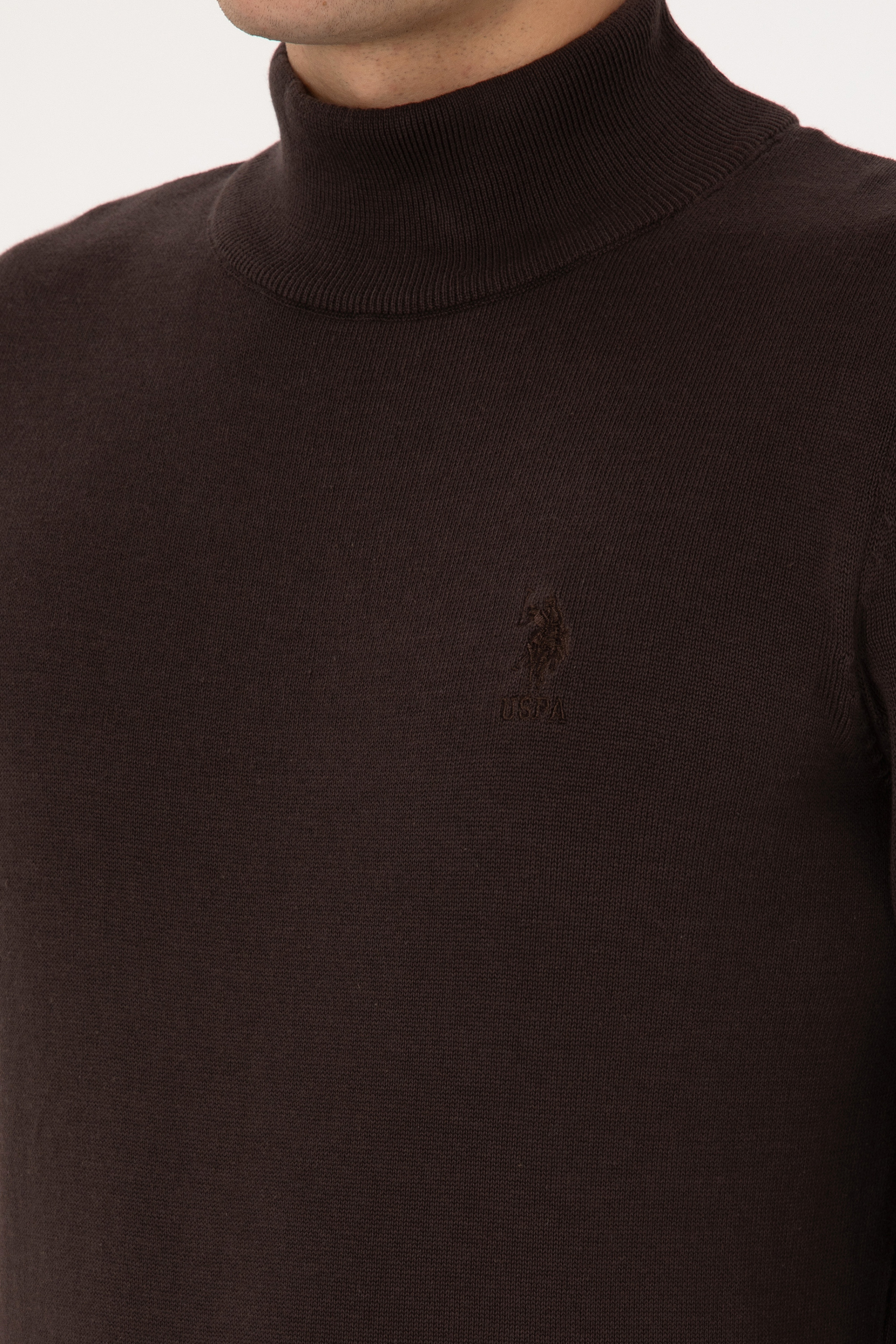 Erkek Slim Fit Yarım Balıkçı Yaka Koyu Kahverengi Basic Kazak