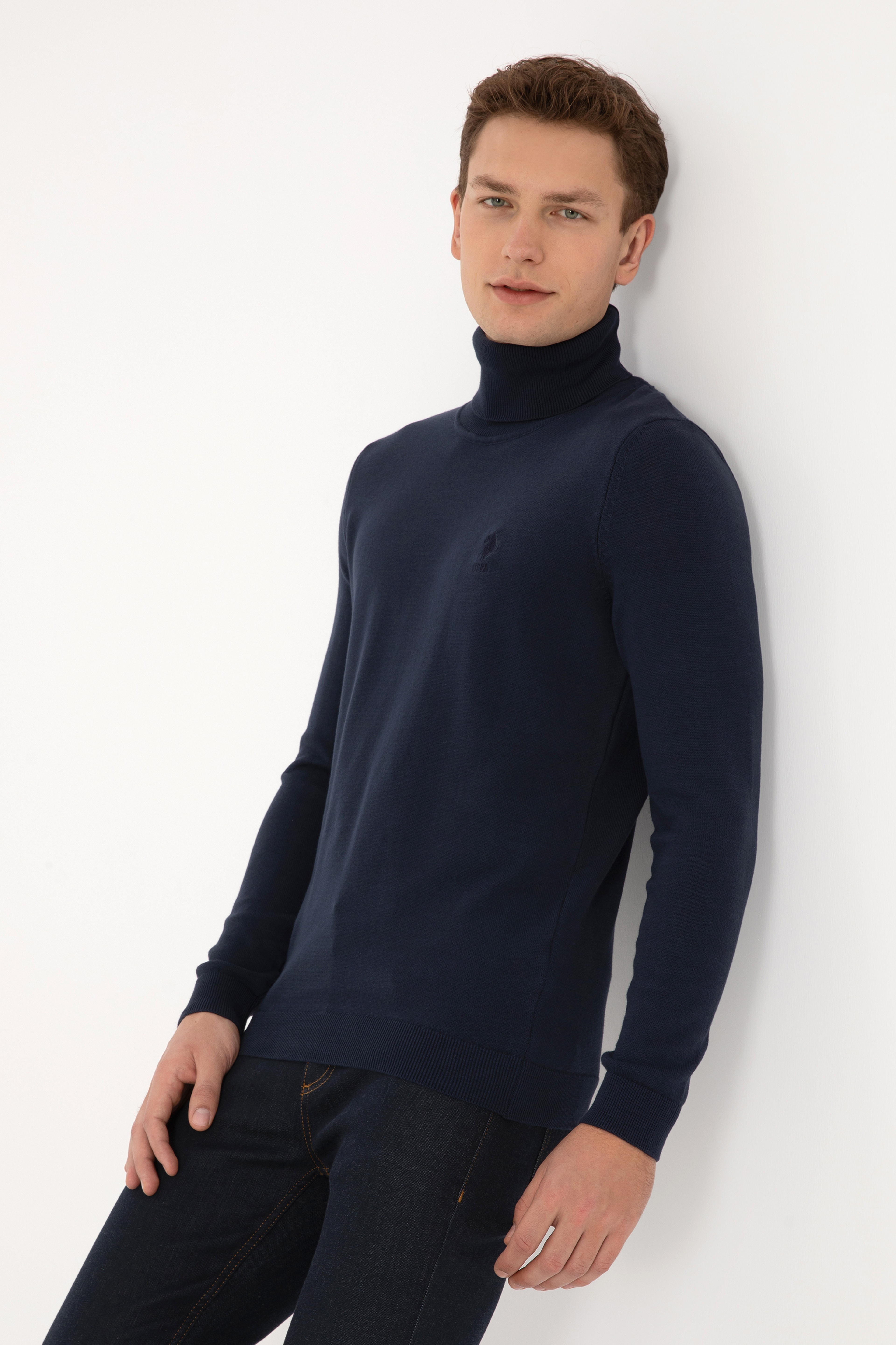Erkek Slim Fit Balıkçı Yaka Lacivert Basic Kazak