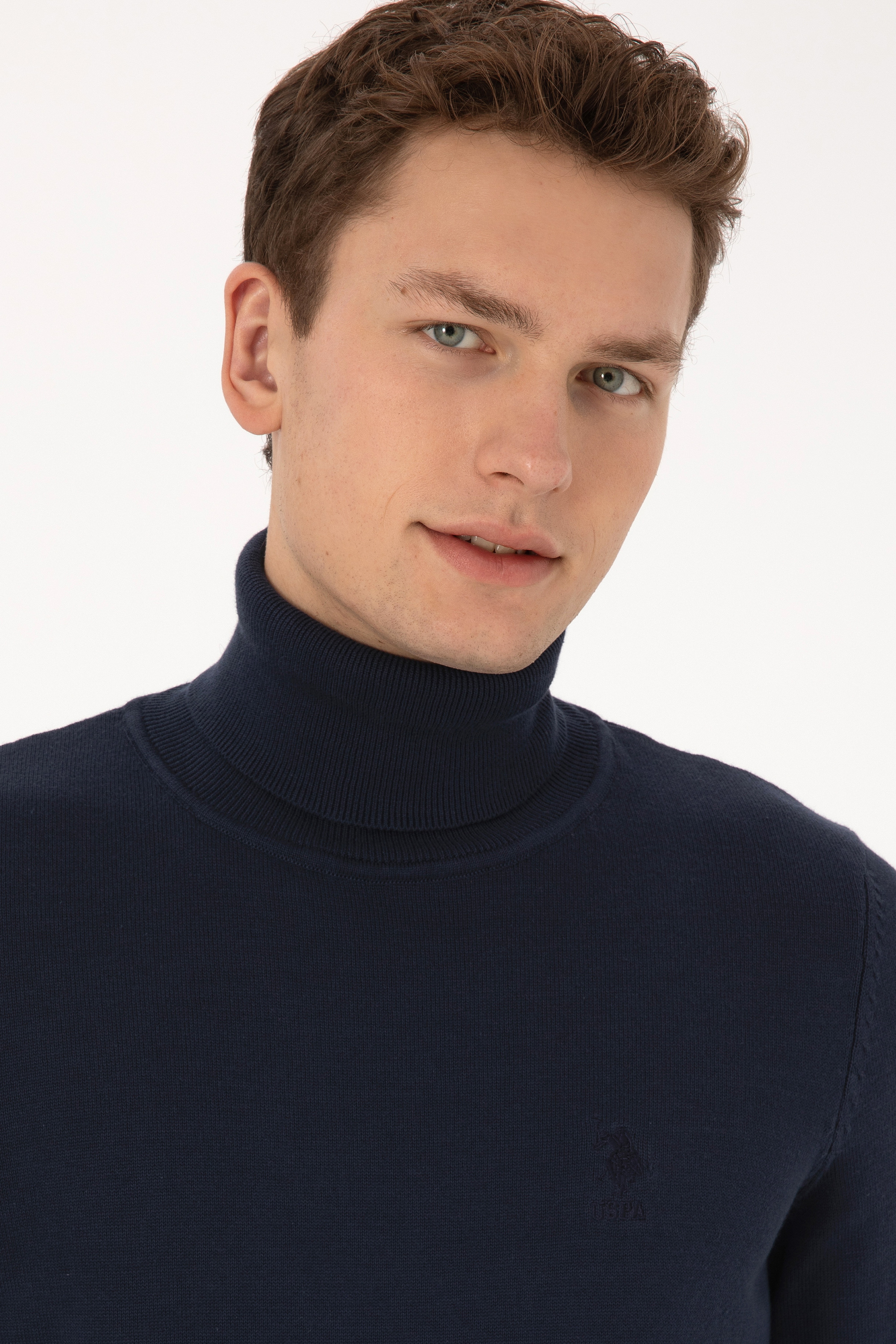 Erkek Slim Fit Balıkçı Yaka Lacivert Basic Kazak