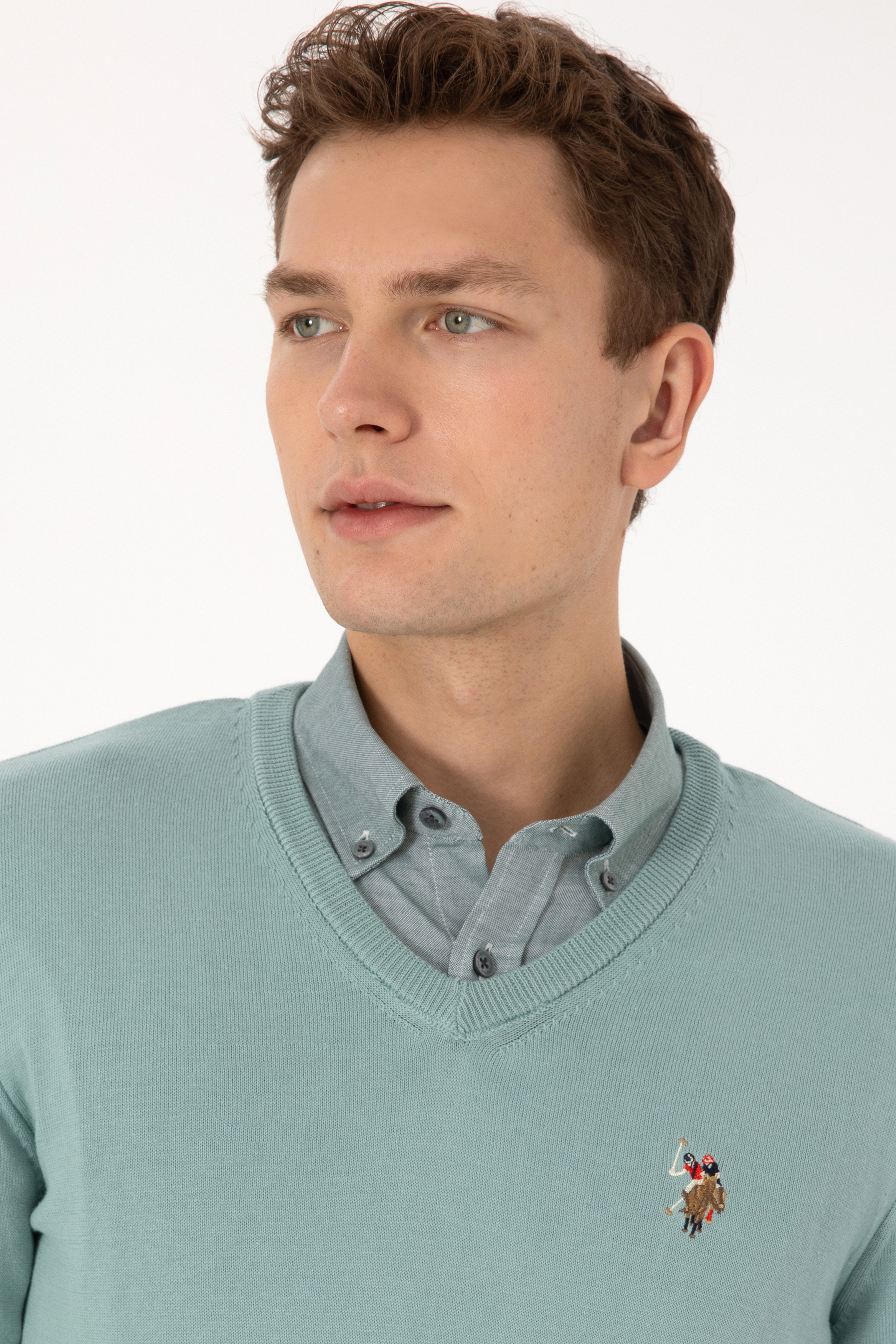 Erkek Slim Fit V Yaka Mint Basic Kazak