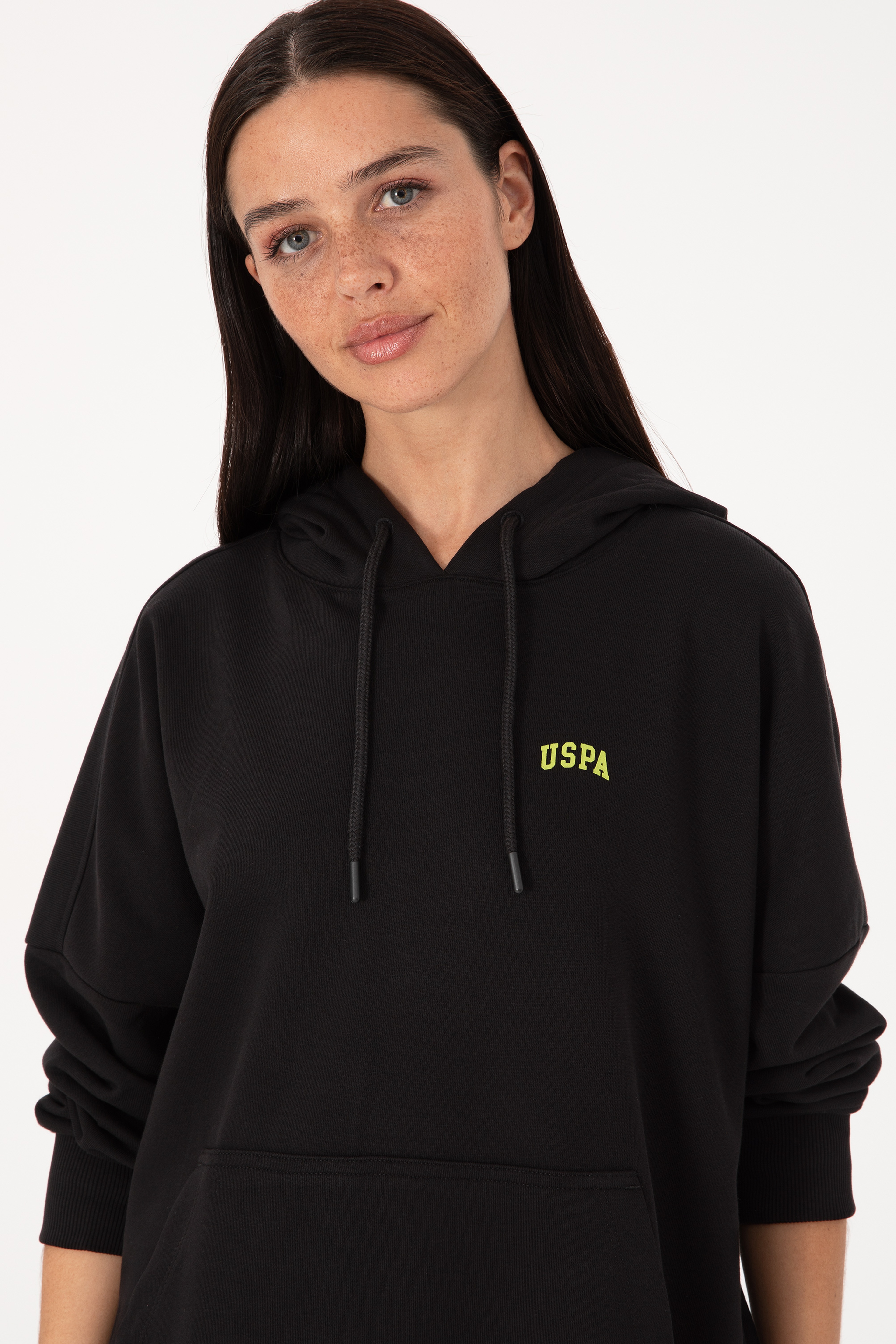 Kadın Siyah Kapüşonlu Basic Sweatshirt - Image 2