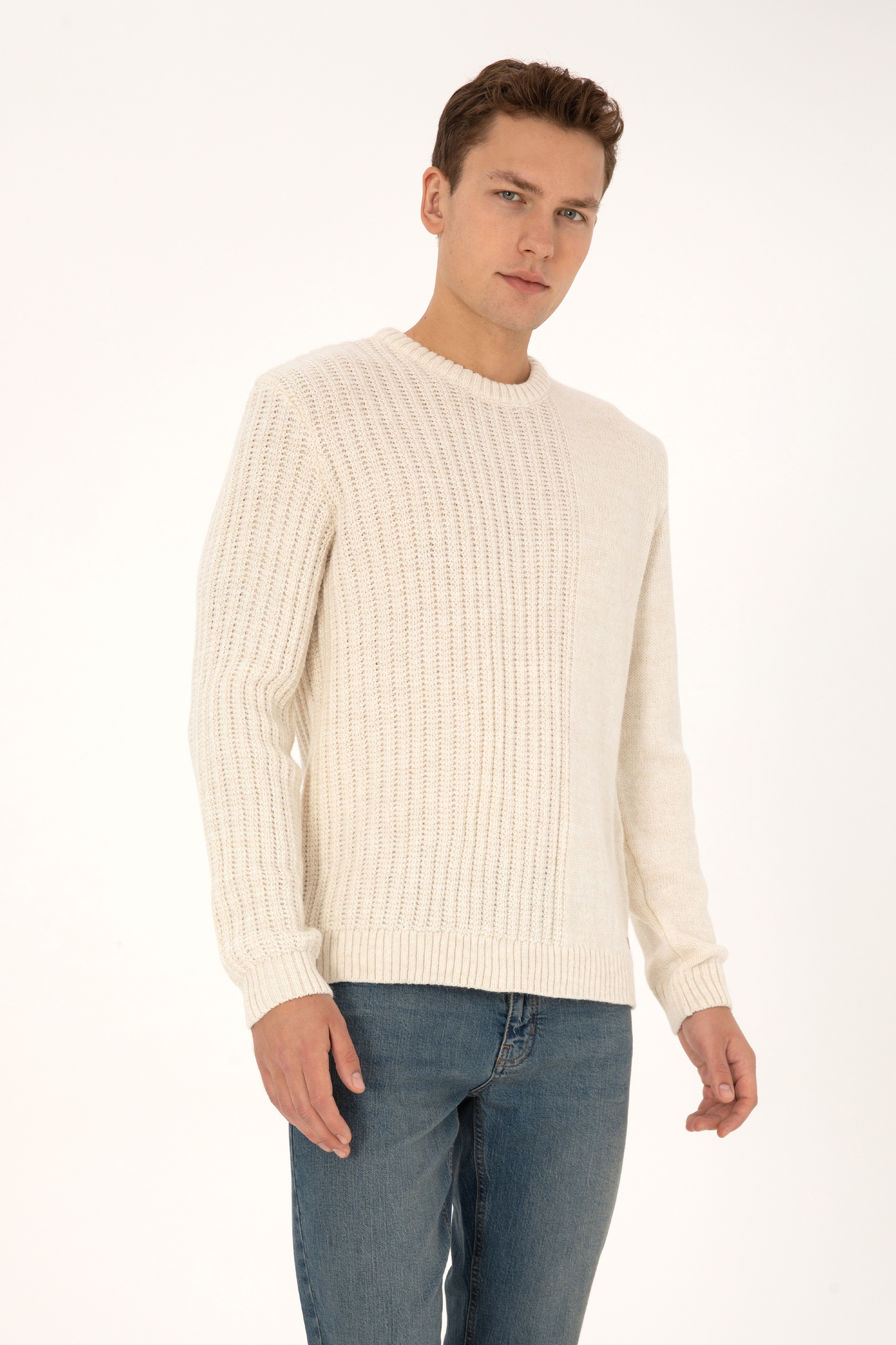 Erkek Comfort Fit Bisiklet Yaka Krem Kazak - Image 3
