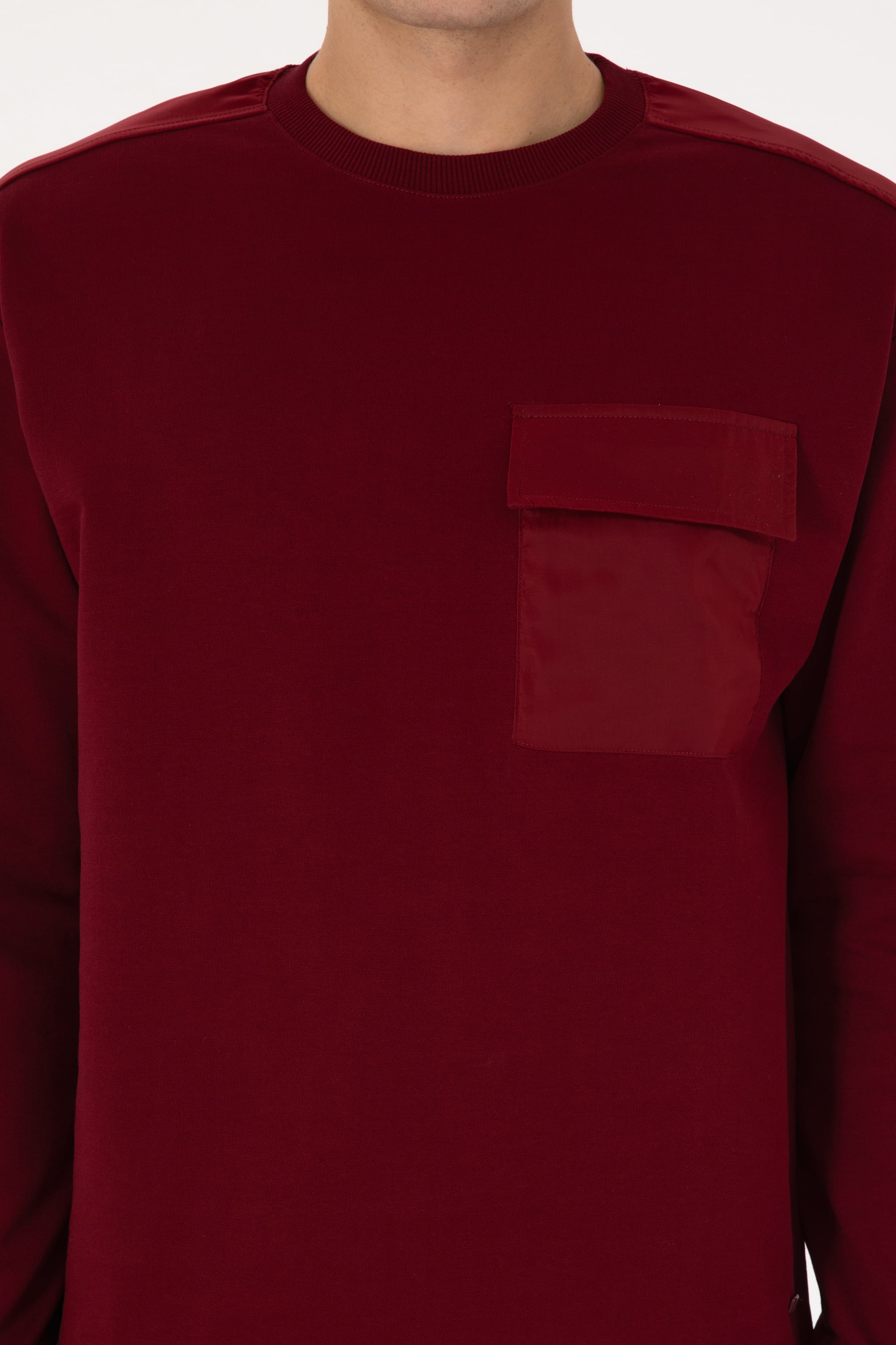 Erkek Comfort Fit Bisiklet Yaka Cep Detaylı Bordo Sweatshirt