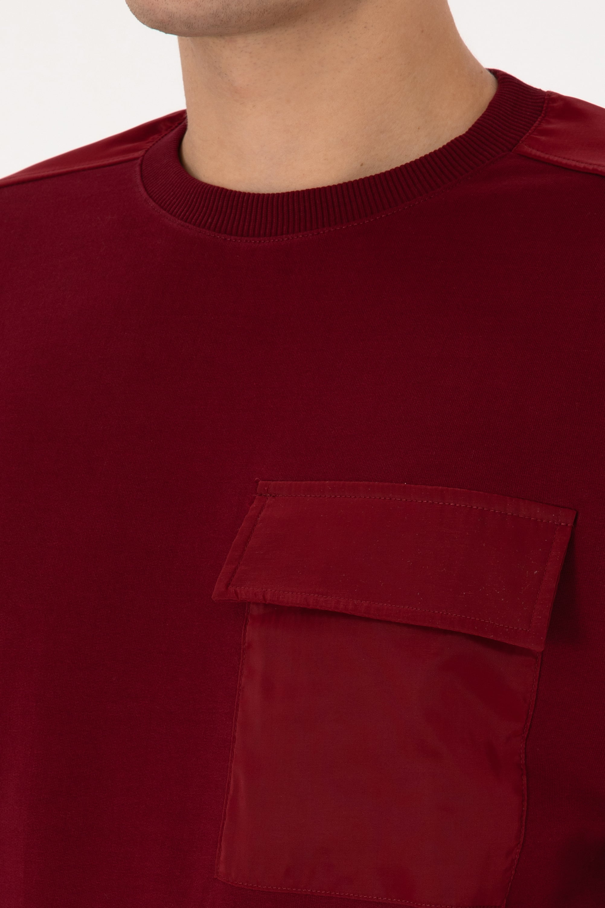 Erkek Comfort Fit Bisiklet Yaka Cep Detaylı Bordo Sweatshirt