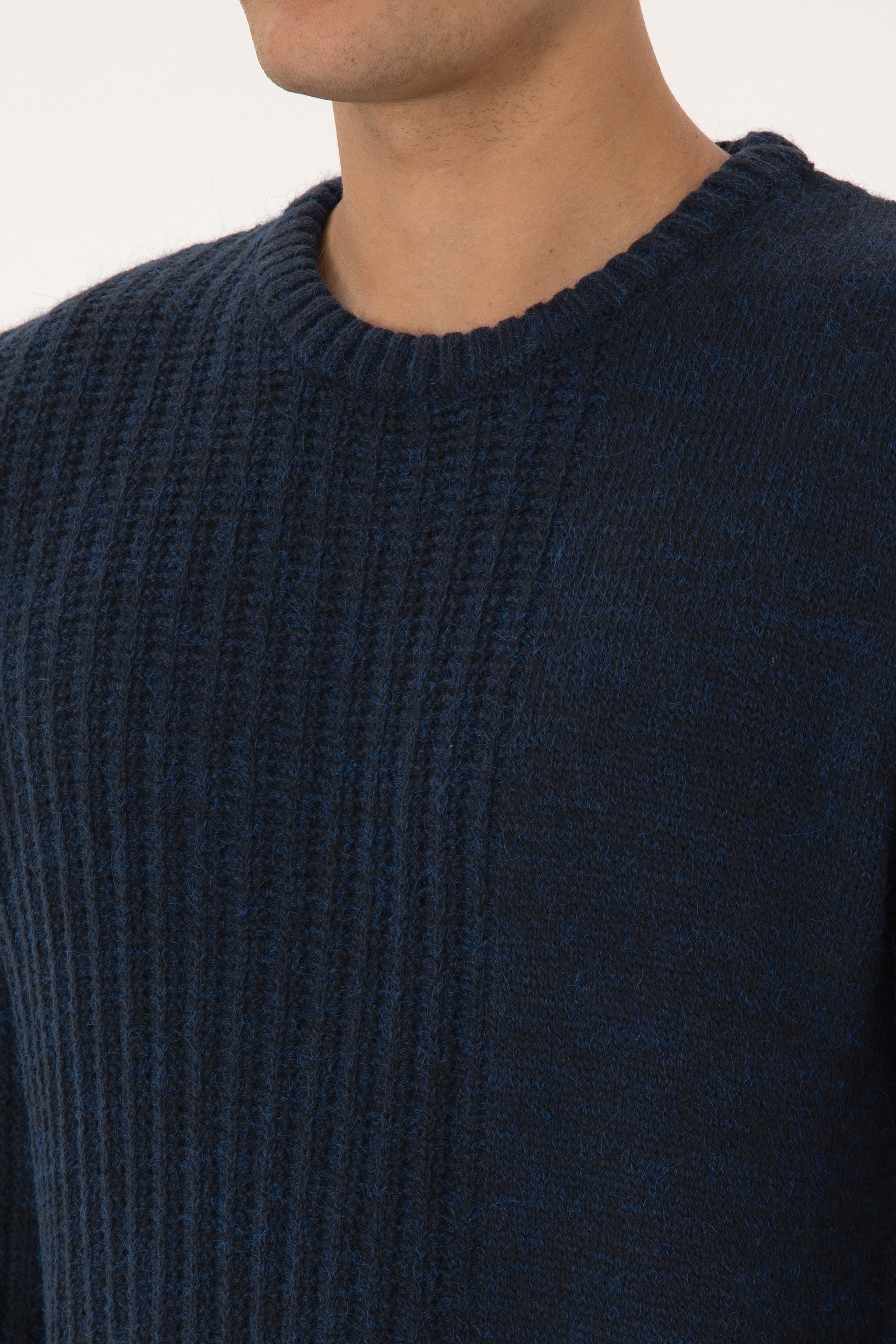 Erkek Comfort Fit Bisiklet Yaka Lacivert Kazak