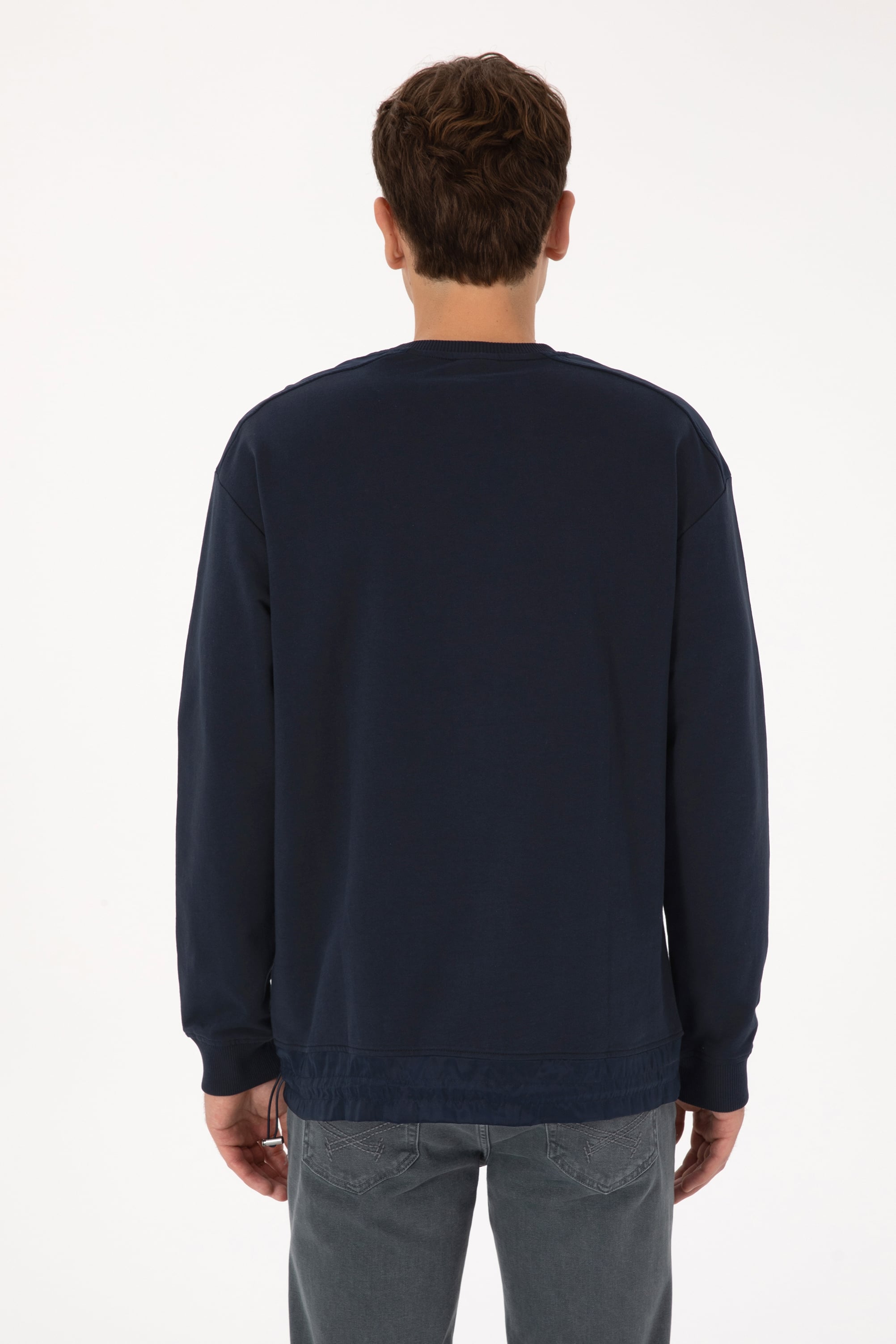Erkek Comfort Fit Bisiklet Yaka Cep Detaylı Lacivert Sweatshirt