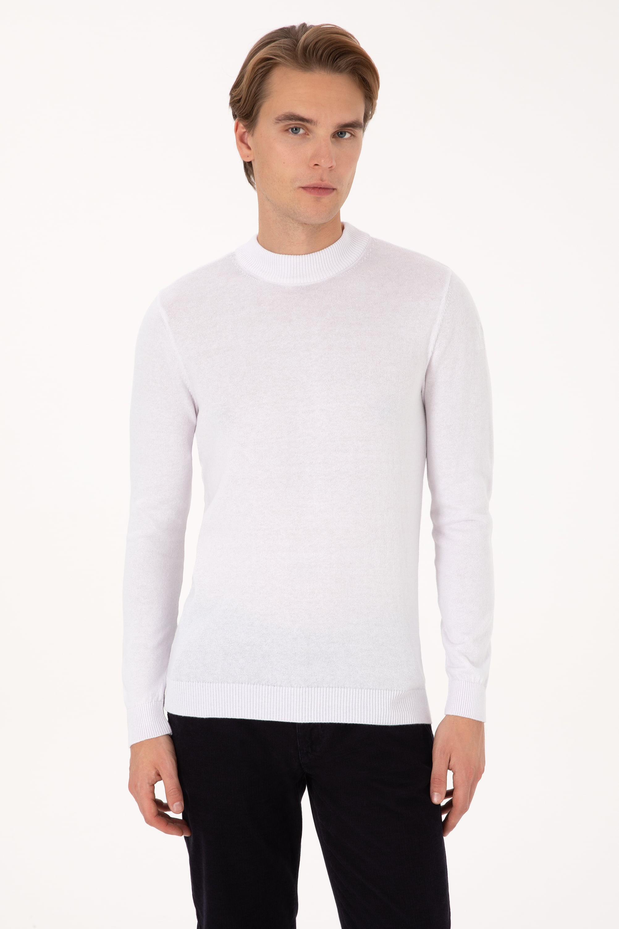 Erkek Slim Fit Bisiklet Yaka Beyaz Basic Kazak