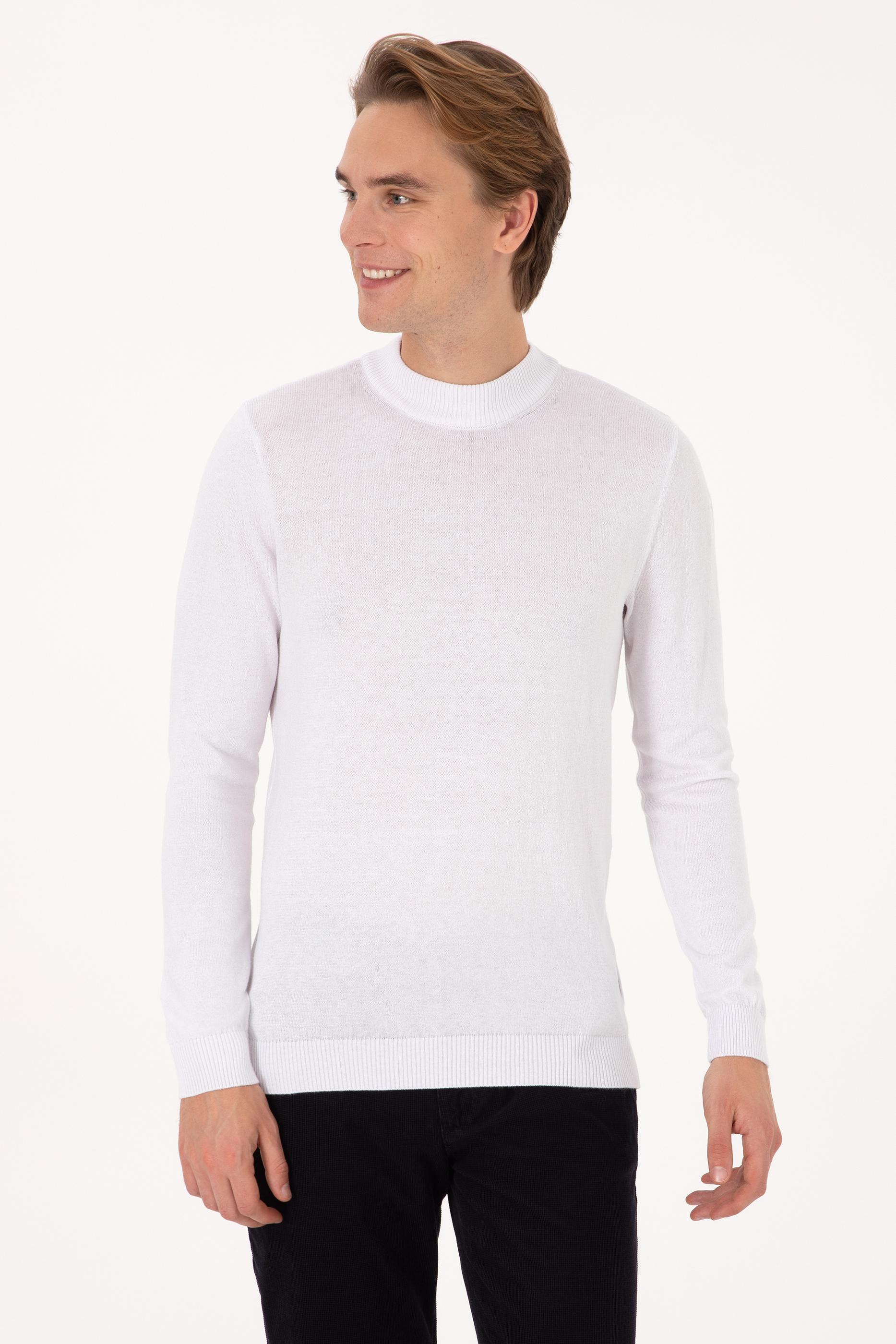 Erkek Slim Fit Bisiklet Yaka Beyaz Basic Kazak