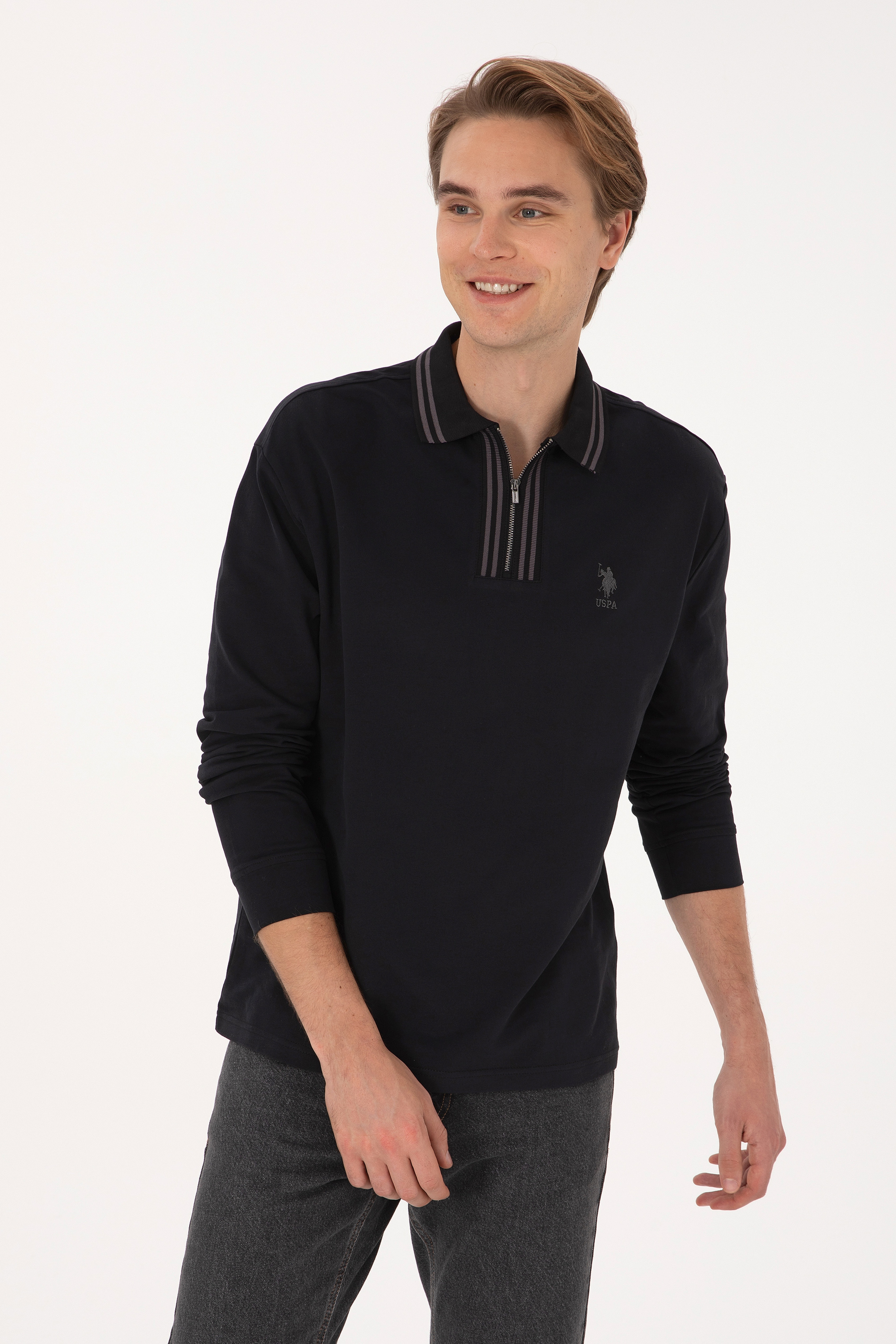 Erkek Comfort Fit Yarım Fermuarlı Siyah Sweatshirt - Image 1