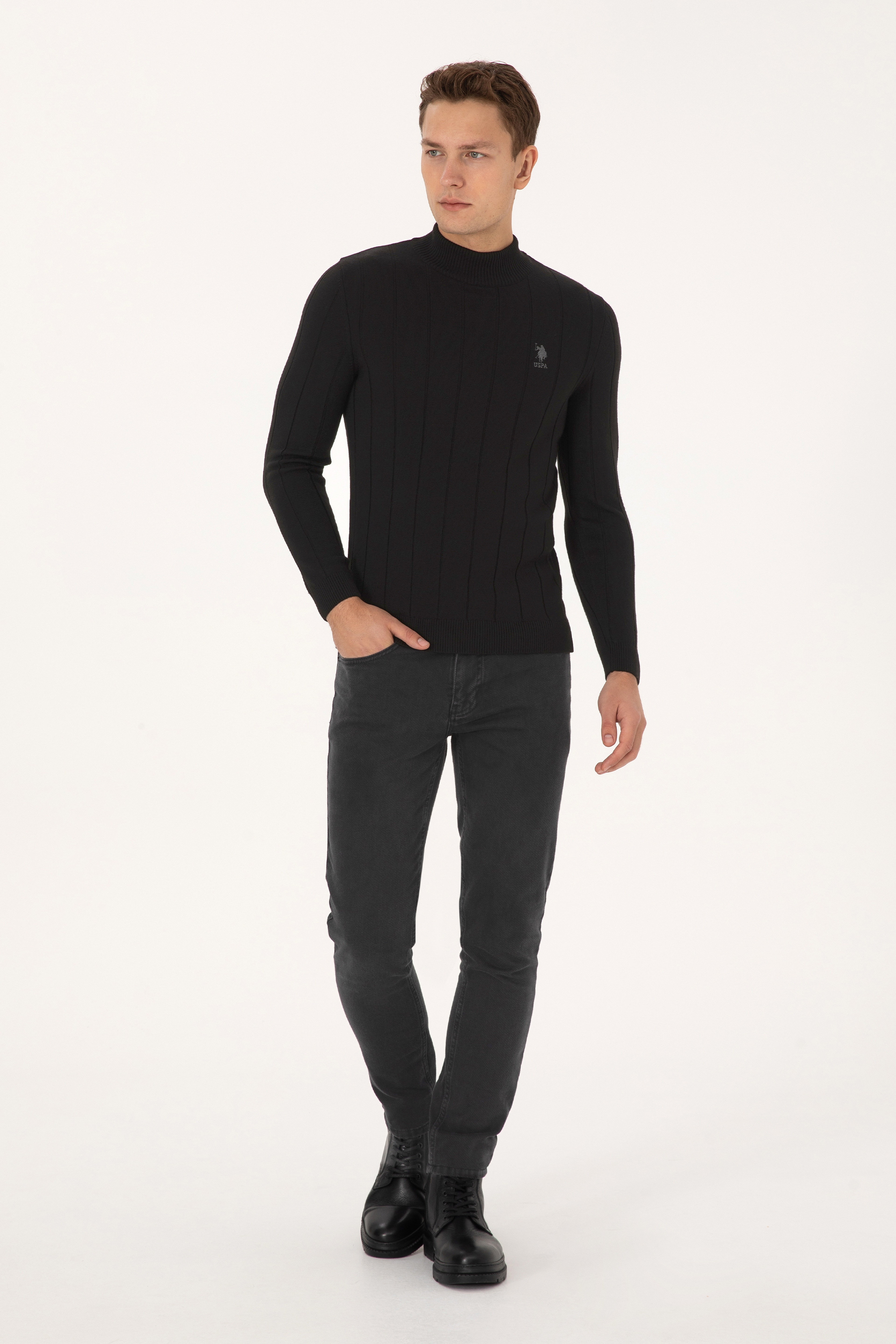 Erkek Slim Fit Yarım Balıkçı Yaka Siyah Kazak