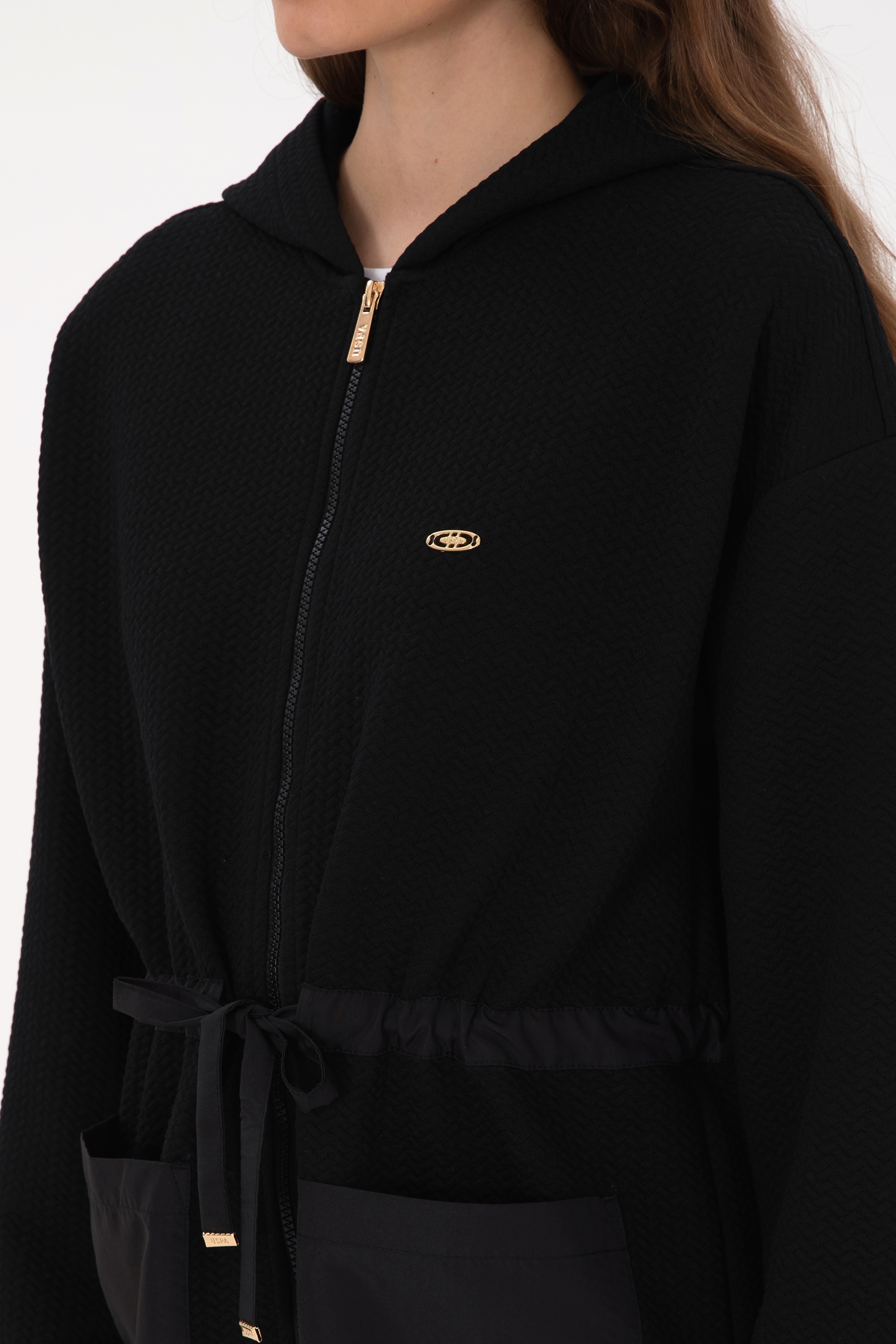 Kadın Siyah Fermuarlı Kapüşonlu Sweatshirt