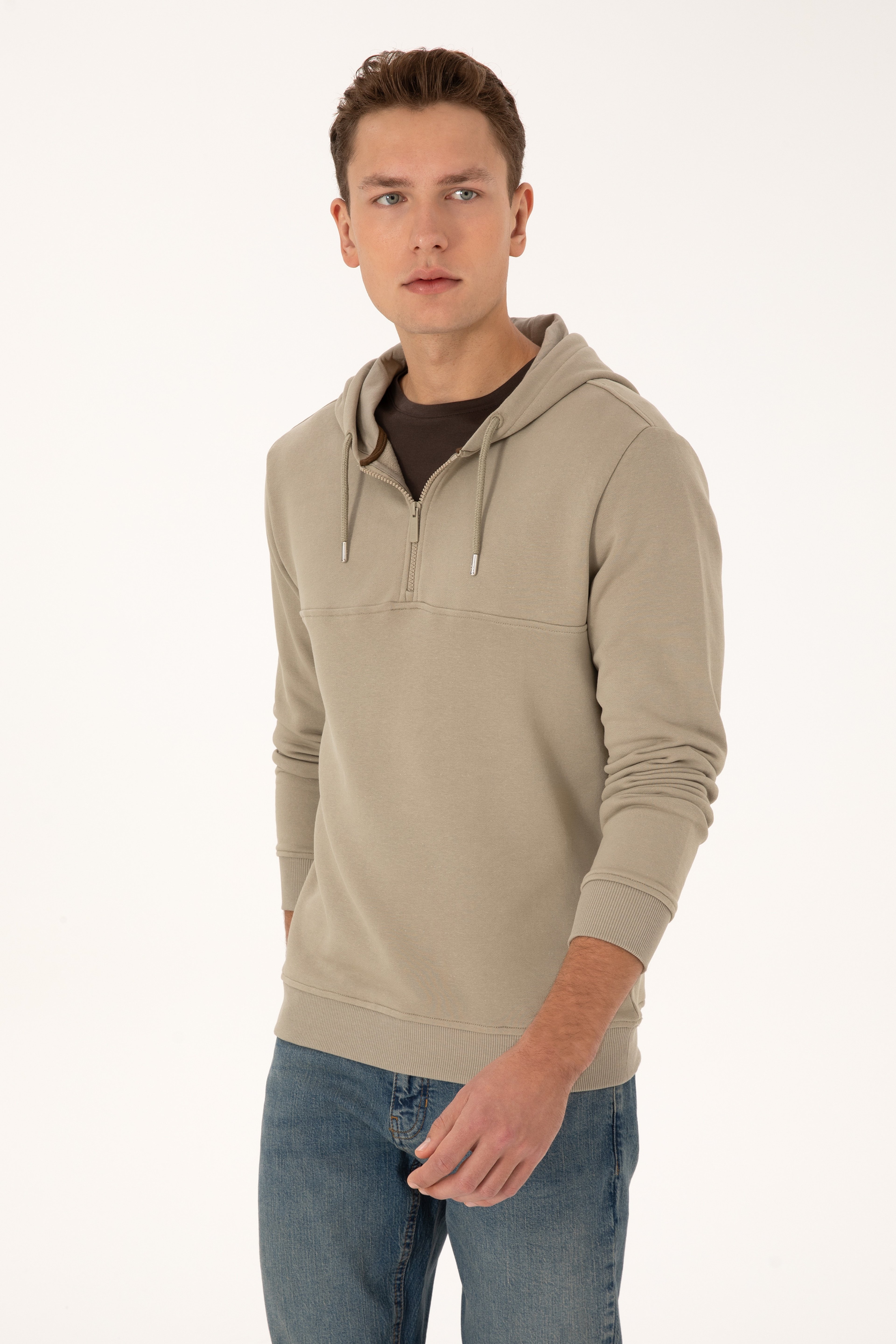Erkek Regular Fit Yarım Fermuarlı Kapüşonlu Açık Haki Sweatshirt
