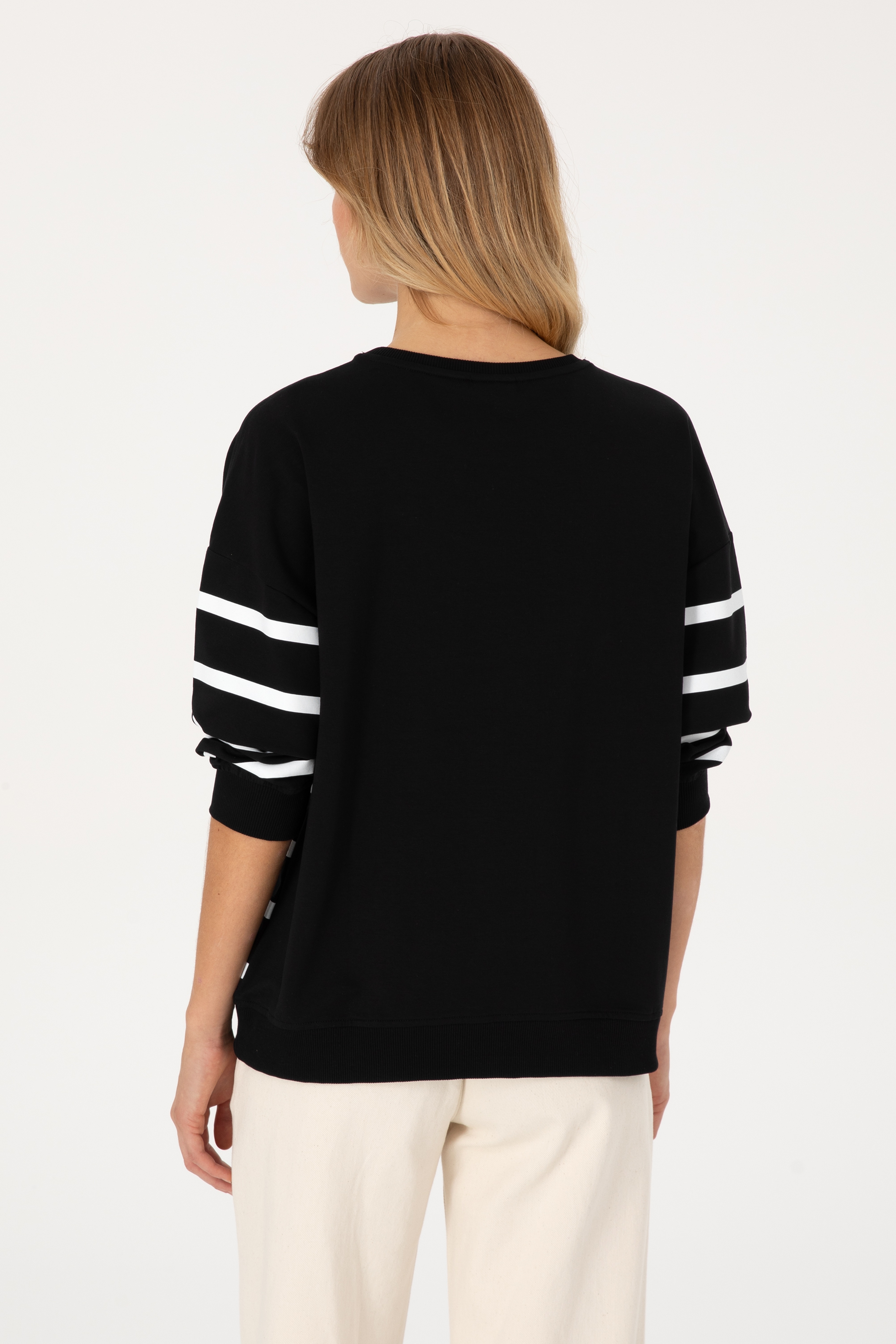 Kadın Siyah Çizgili Bisiklet Yaka Sweatshirt - Image 5
