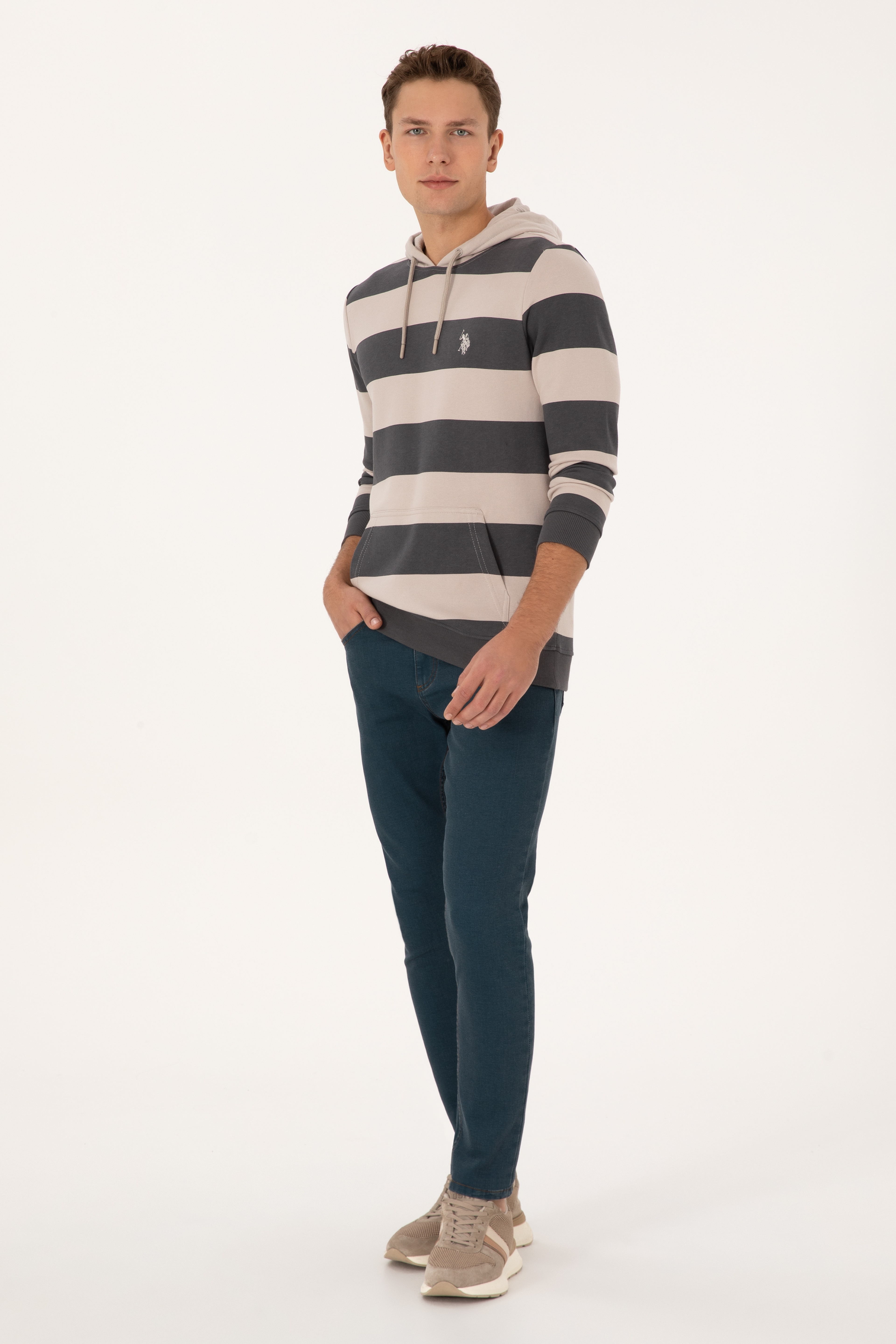 Erkek Regular Fit Kapüşonlu Gri Sweatshirt - Image 4