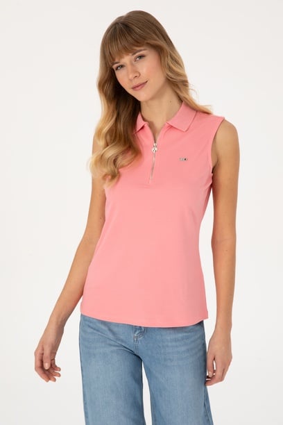 Kadın Pembe Polo Yaka Yarım Fermuarlı Tişört