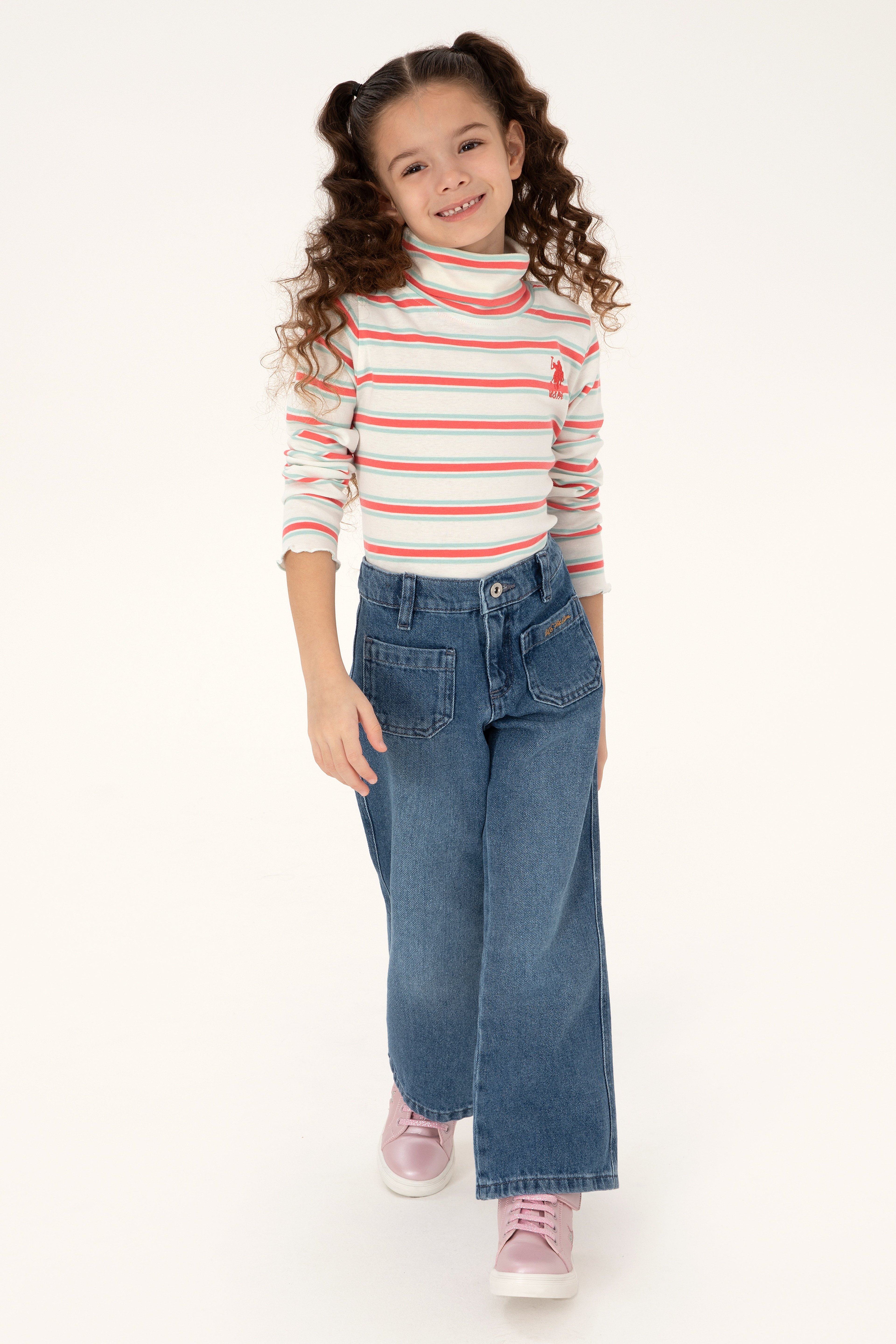 Kız Çocuk Krem Balıkçı Yaka Sweatshirt - Image 1