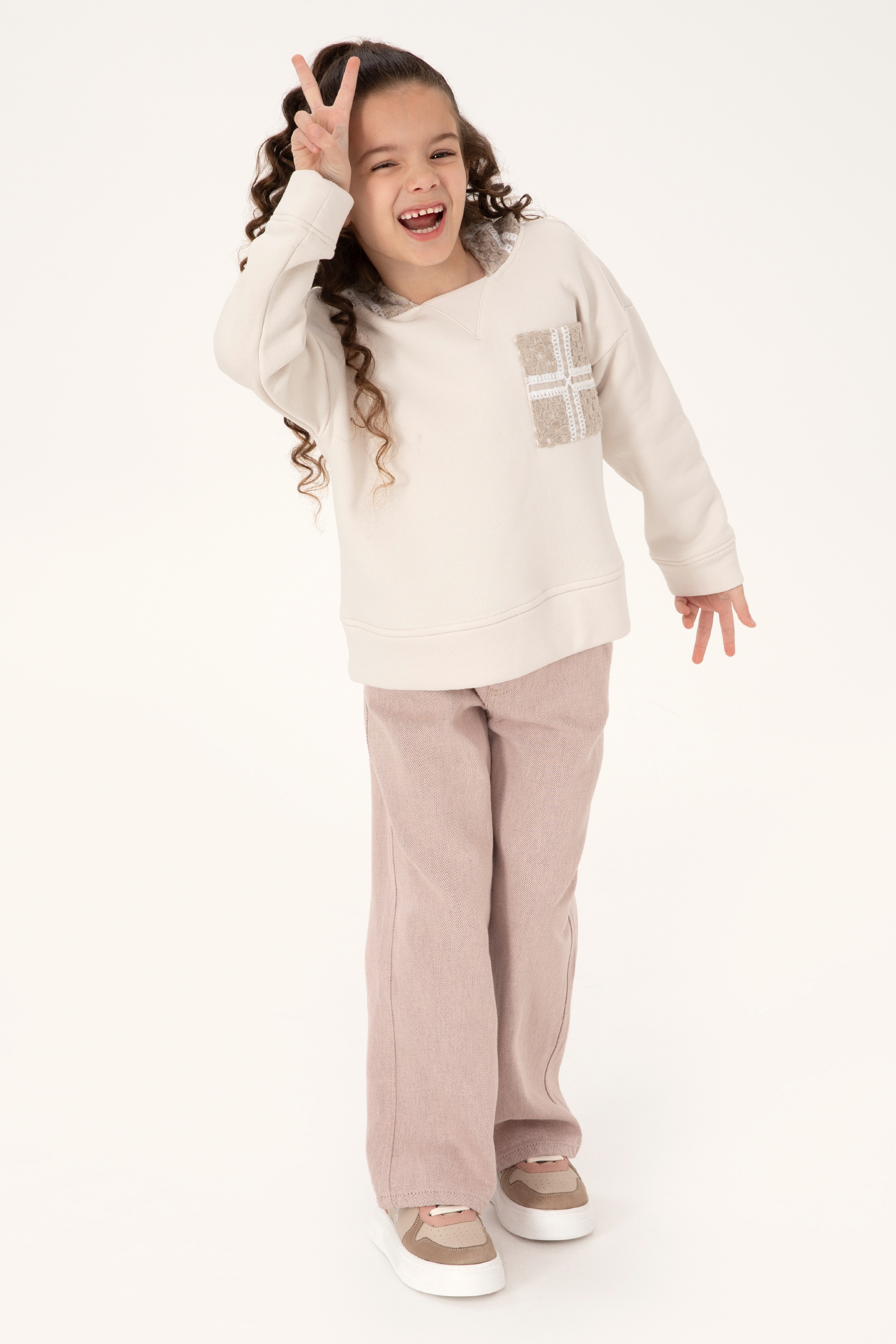 Kız Çocuk Taş Sweatshirt - Image 3