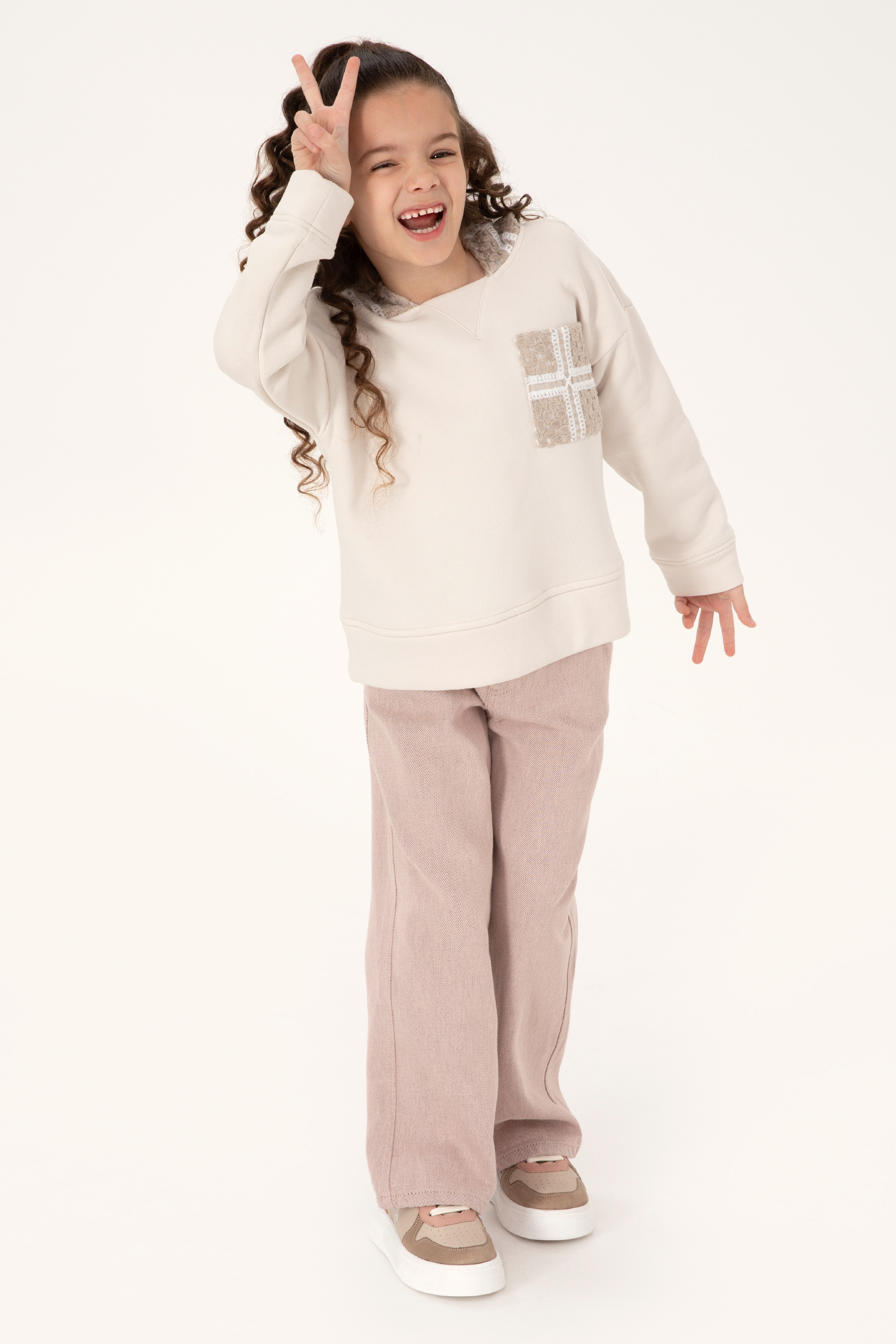 Kız Çocuk Taş Sweatshirt