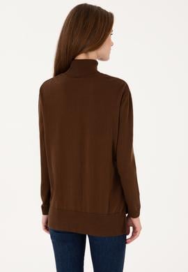 Kadın Kahverengi Boğazlı Basic Kazak - 50313621046