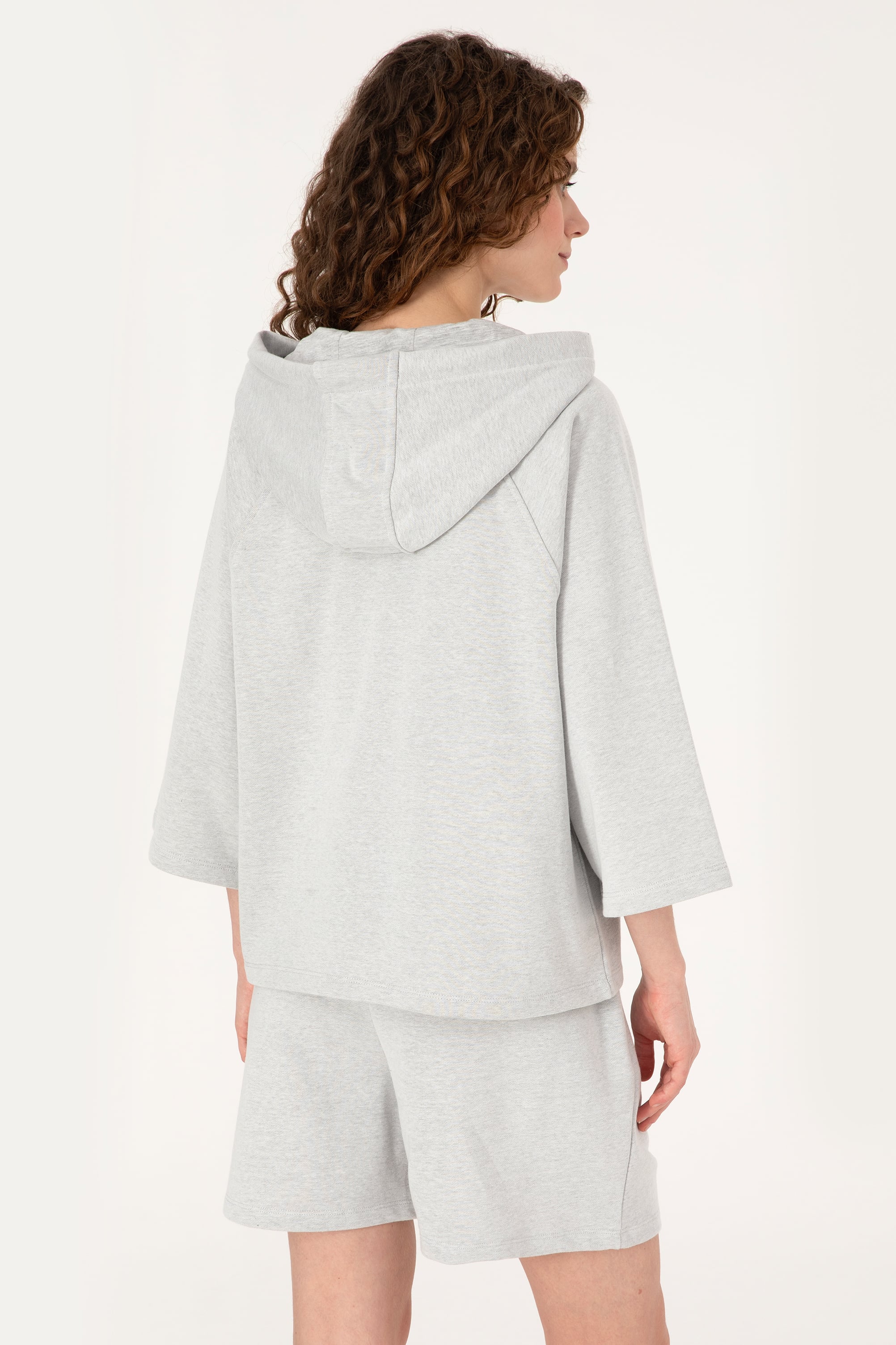Kadın Gri Melanj Kapüşonlu Yarım Fermuarlı Basic Sweatshirt