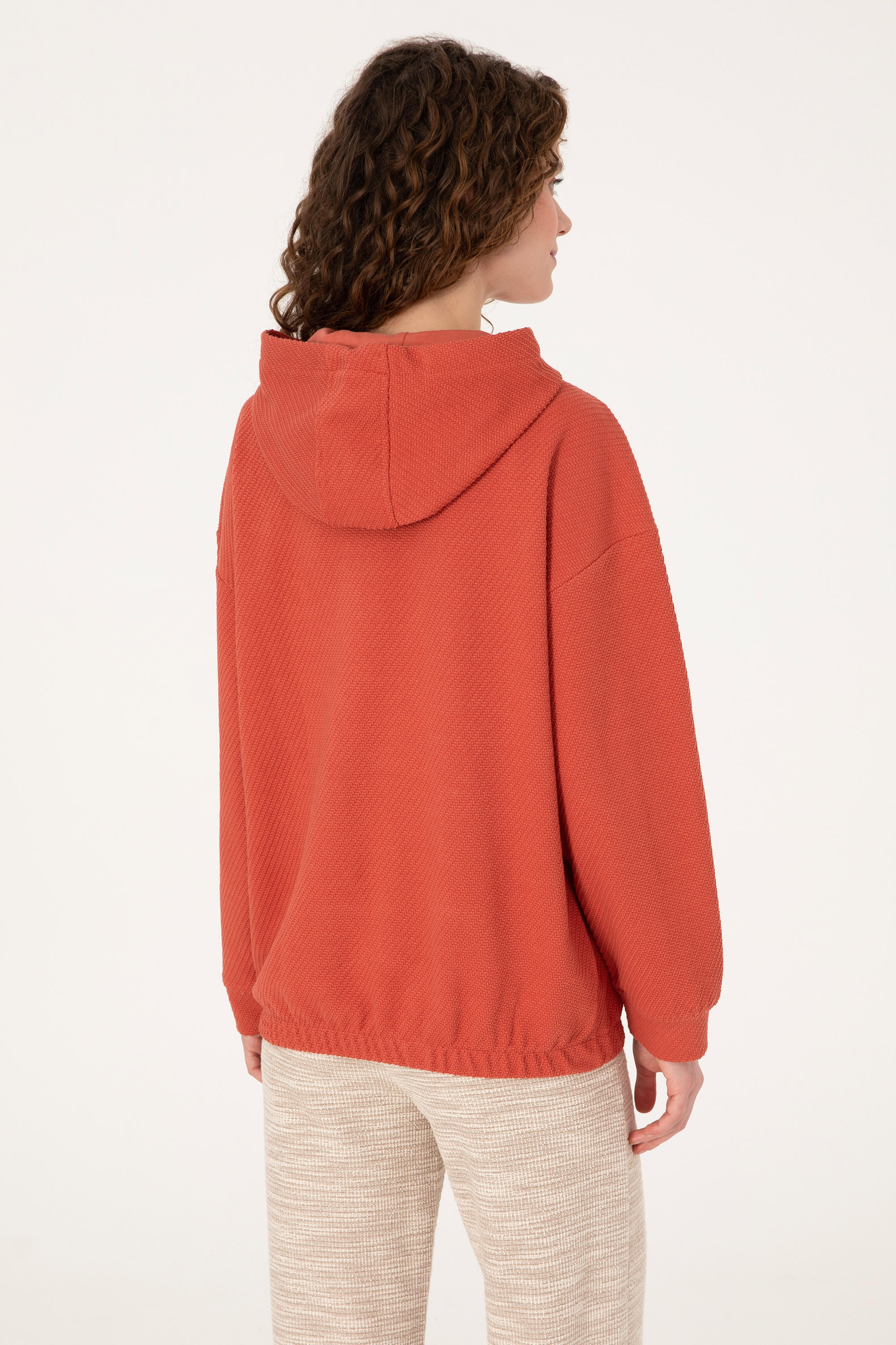 Kadın Kiremit Kapüşonlu Sweatshirt - Image 5