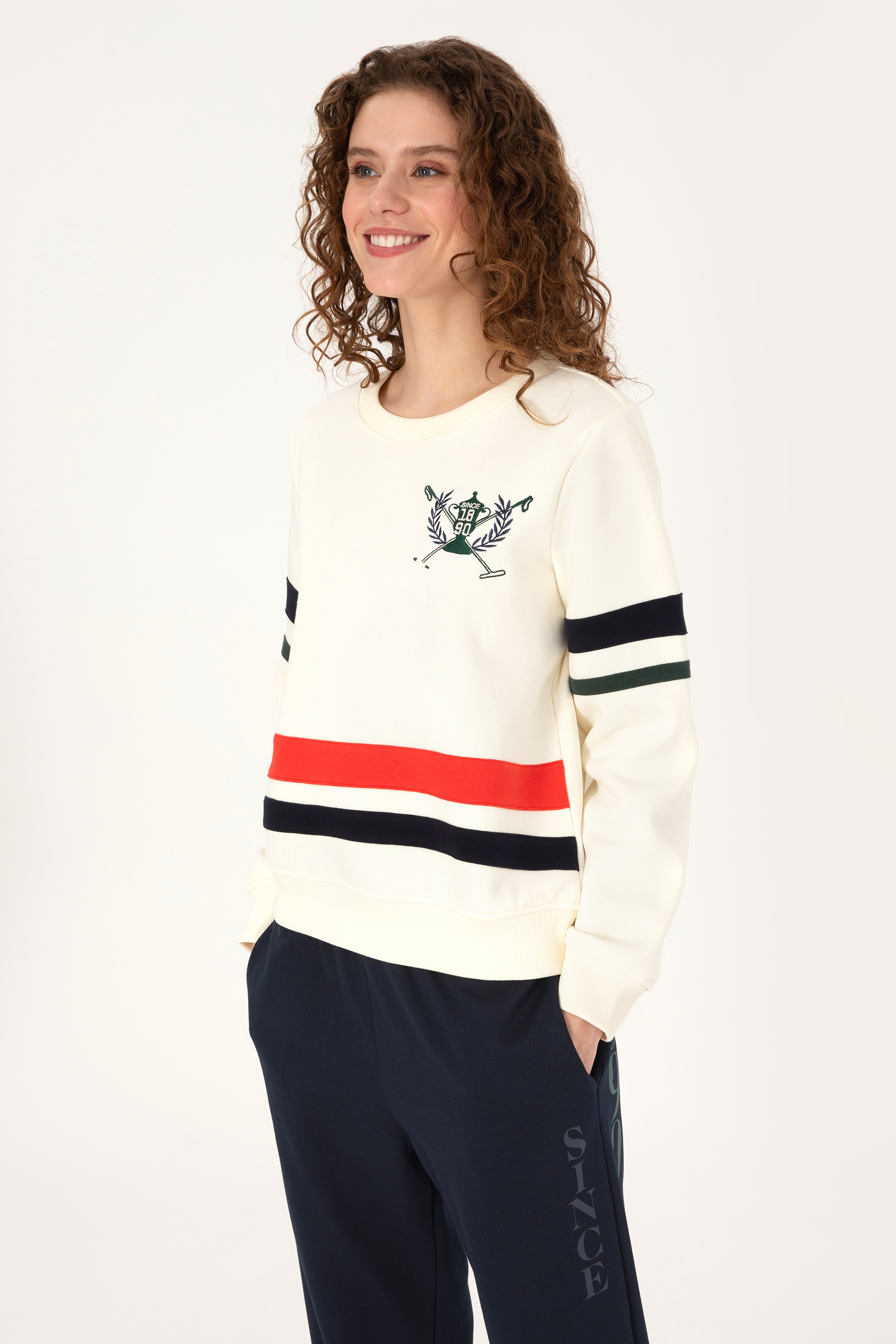 Kadın Krem Bisiklet Yaka Sweatshirt - Image 3
