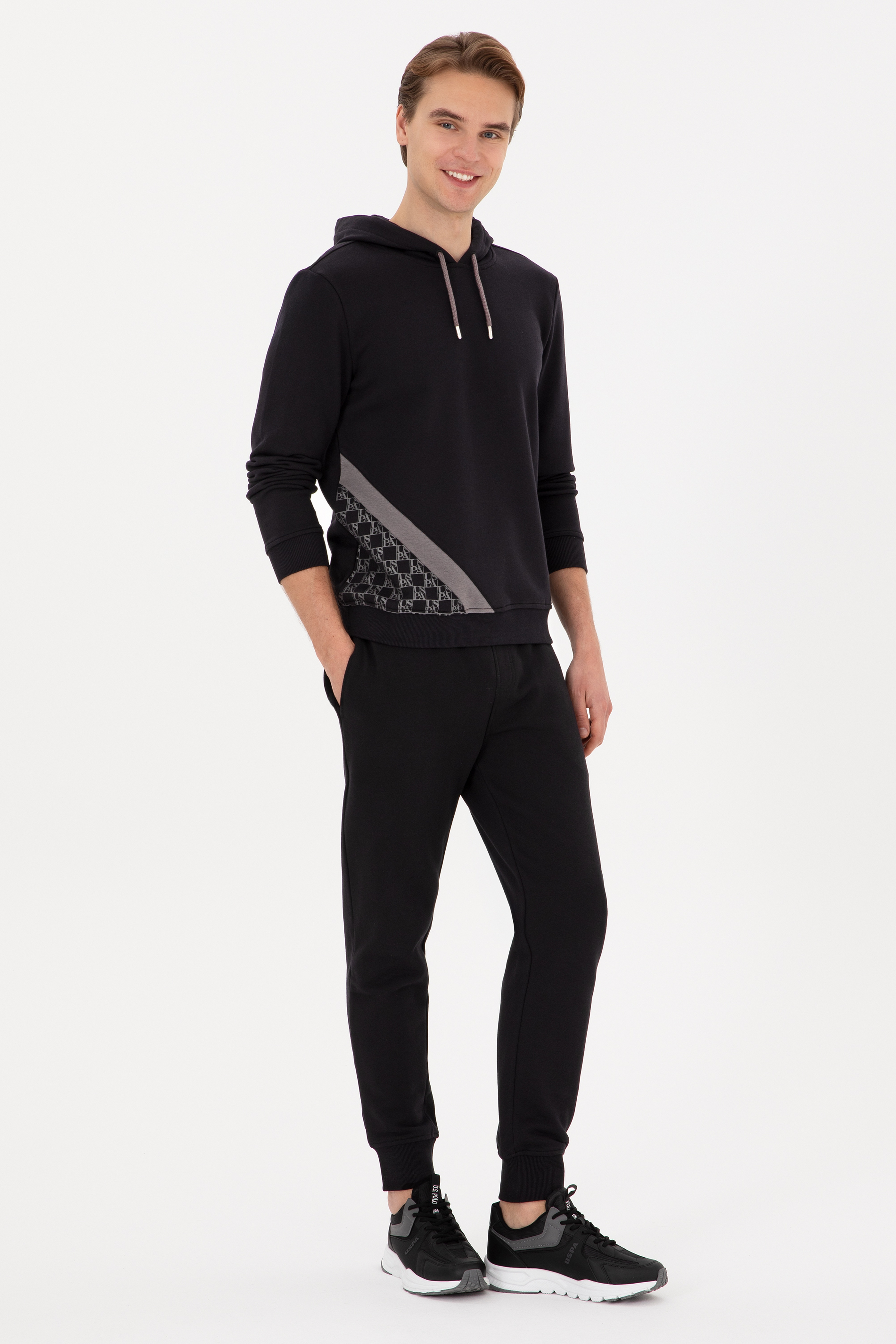 Erkek Regular Fit Kapüşonlu Siyah Sweatshirt