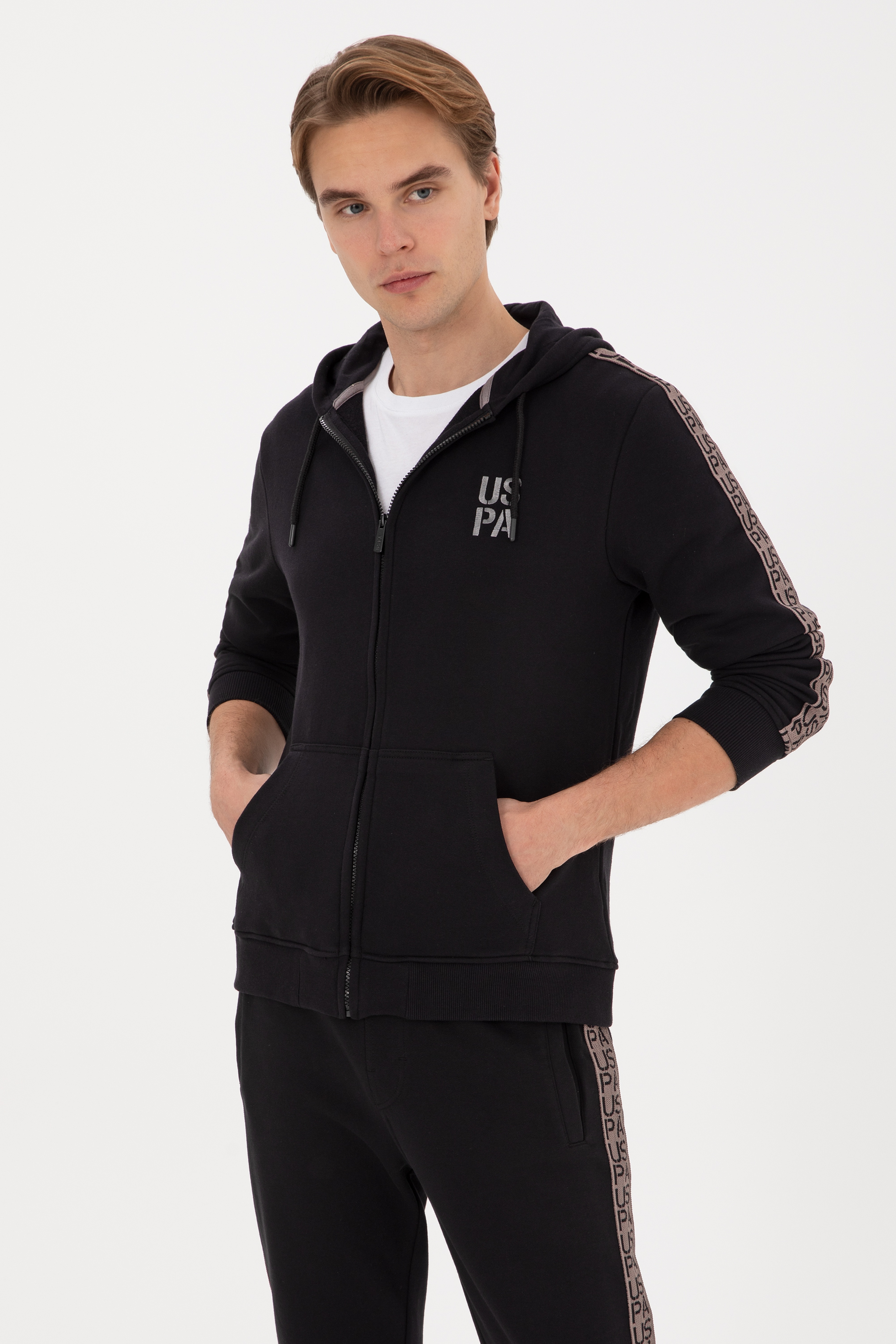 Erkek Regular Fit Fermuarlı Kapüşonlu Şeritli Siyah Örme Hırka - Image 3