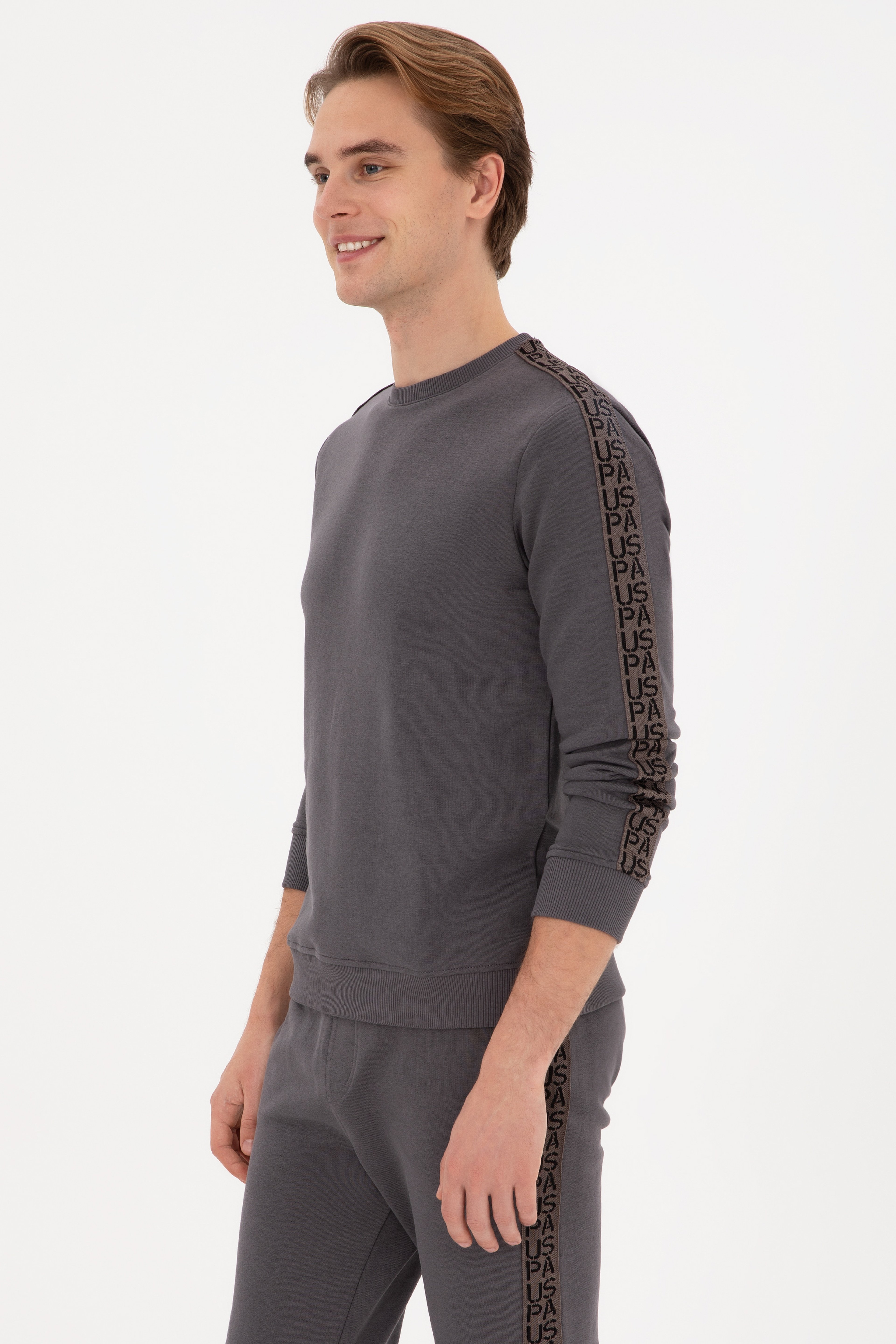 Erkek Regular Fit Bisiklet Yaka Gri Sweatshirt