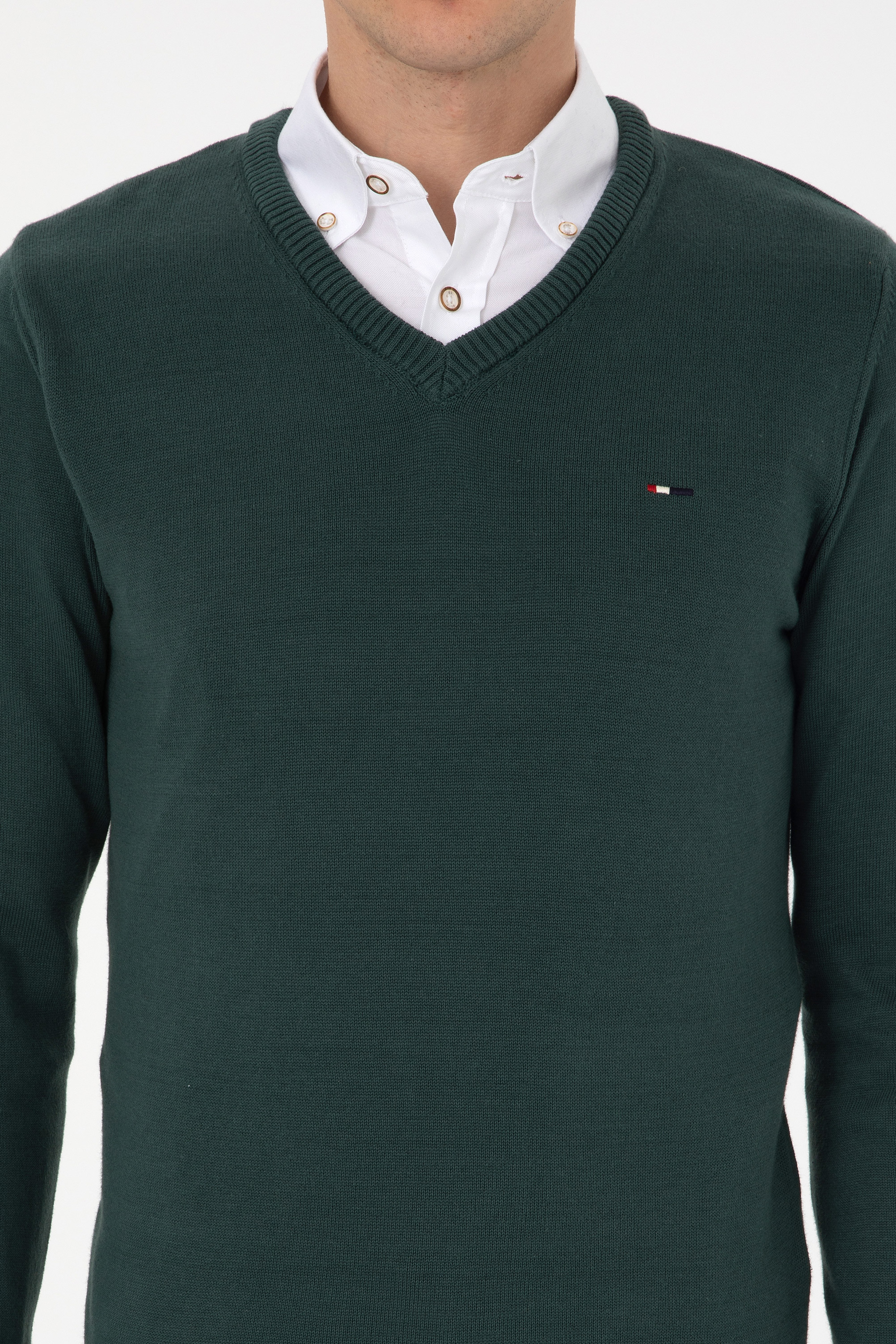 Erkek Slim Fit V Yaka Koyu Yeşil Basic Kazak - Image 6