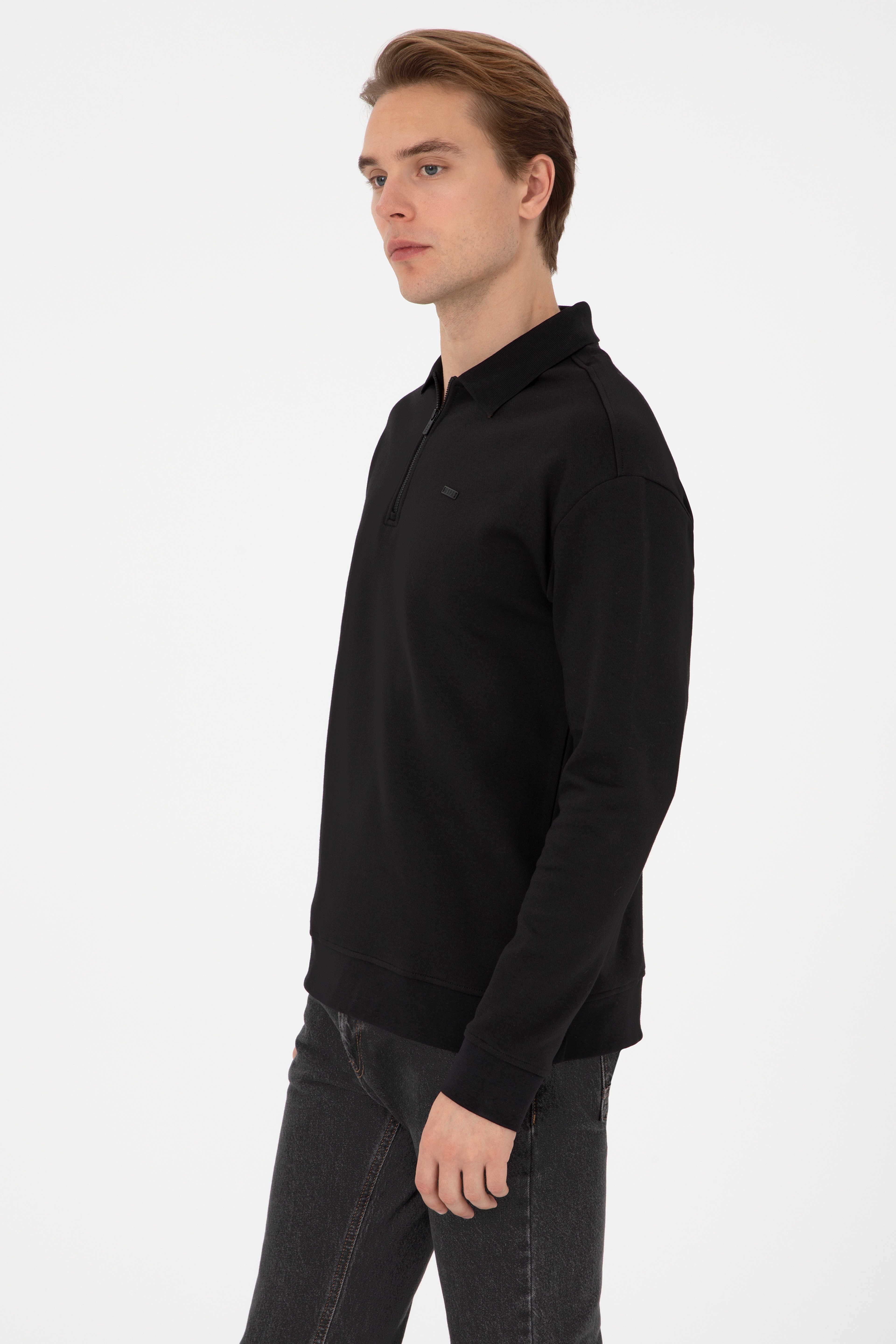 Erkek Comfort Fit Yarım Fermuarlı Siyah Sweatshirt