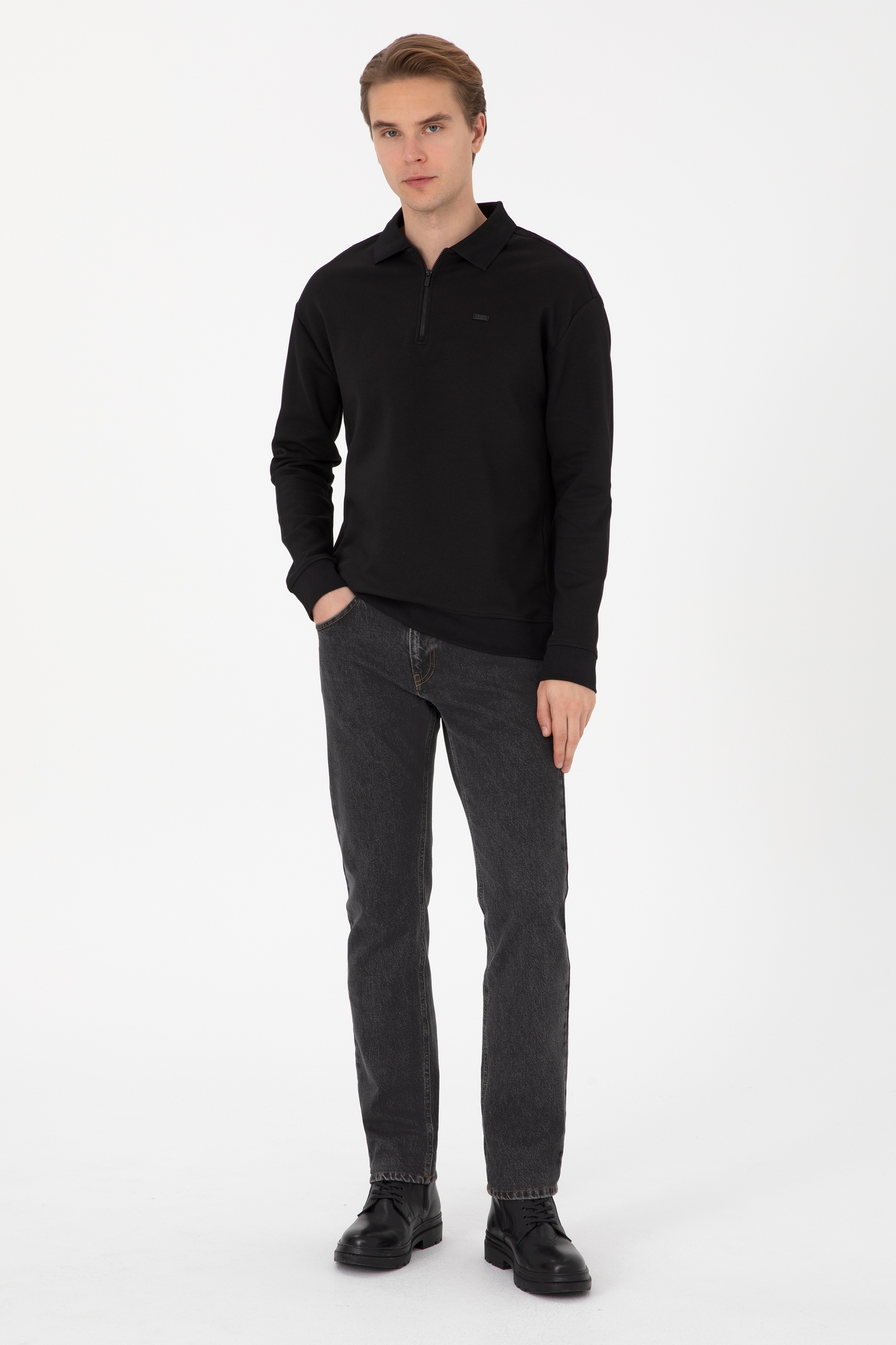 Erkek Comfort Fit Yarım Fermuarlı Siyah Sweatshirt - Image 4