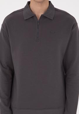 Erkek Comfort Fit Yarım Fermuarlı Gri Sweatshirt - 50316484007