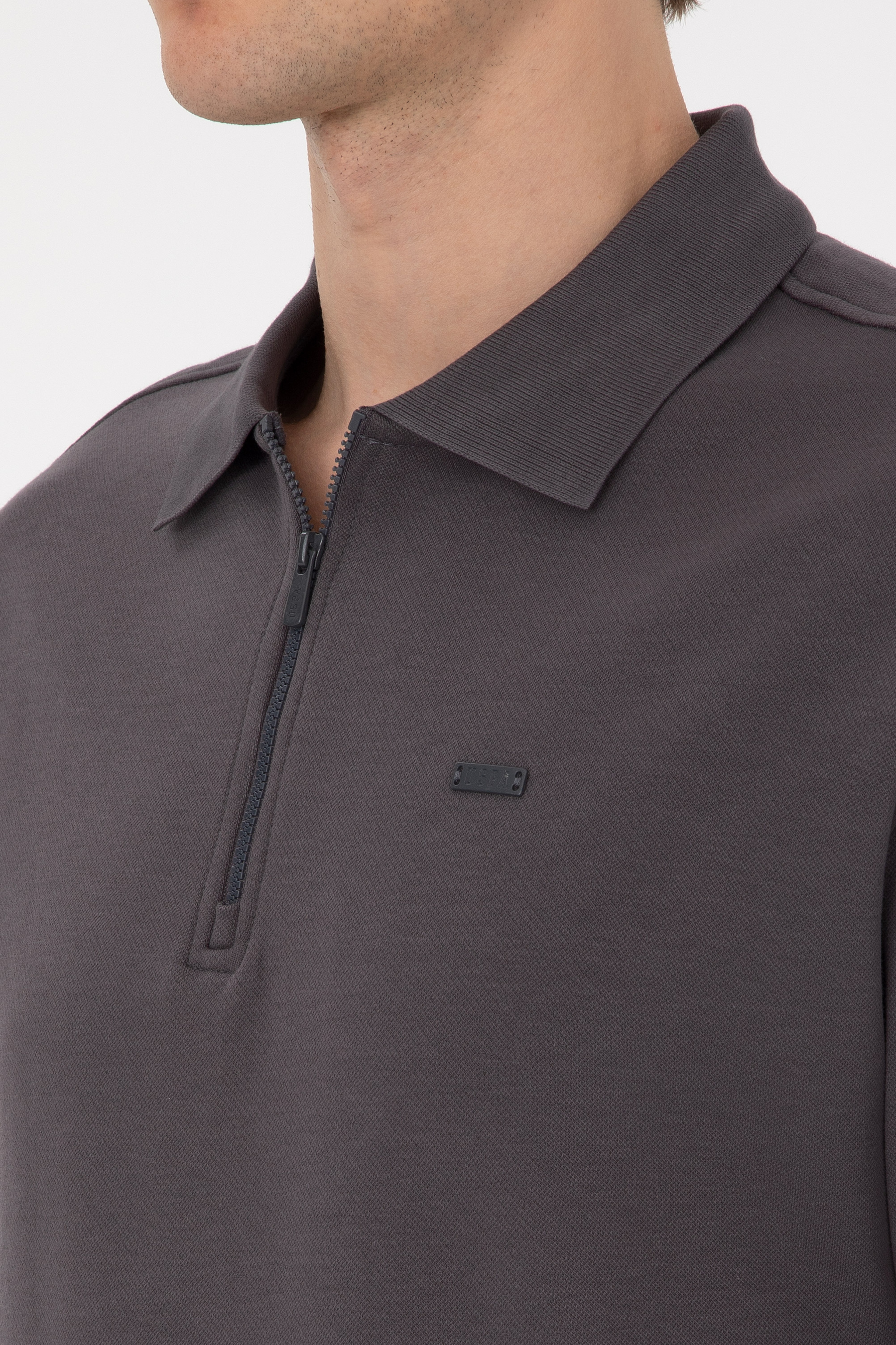 Erkek Comfort Fit Yarım Fermuarlı Gri Sweatshirt
