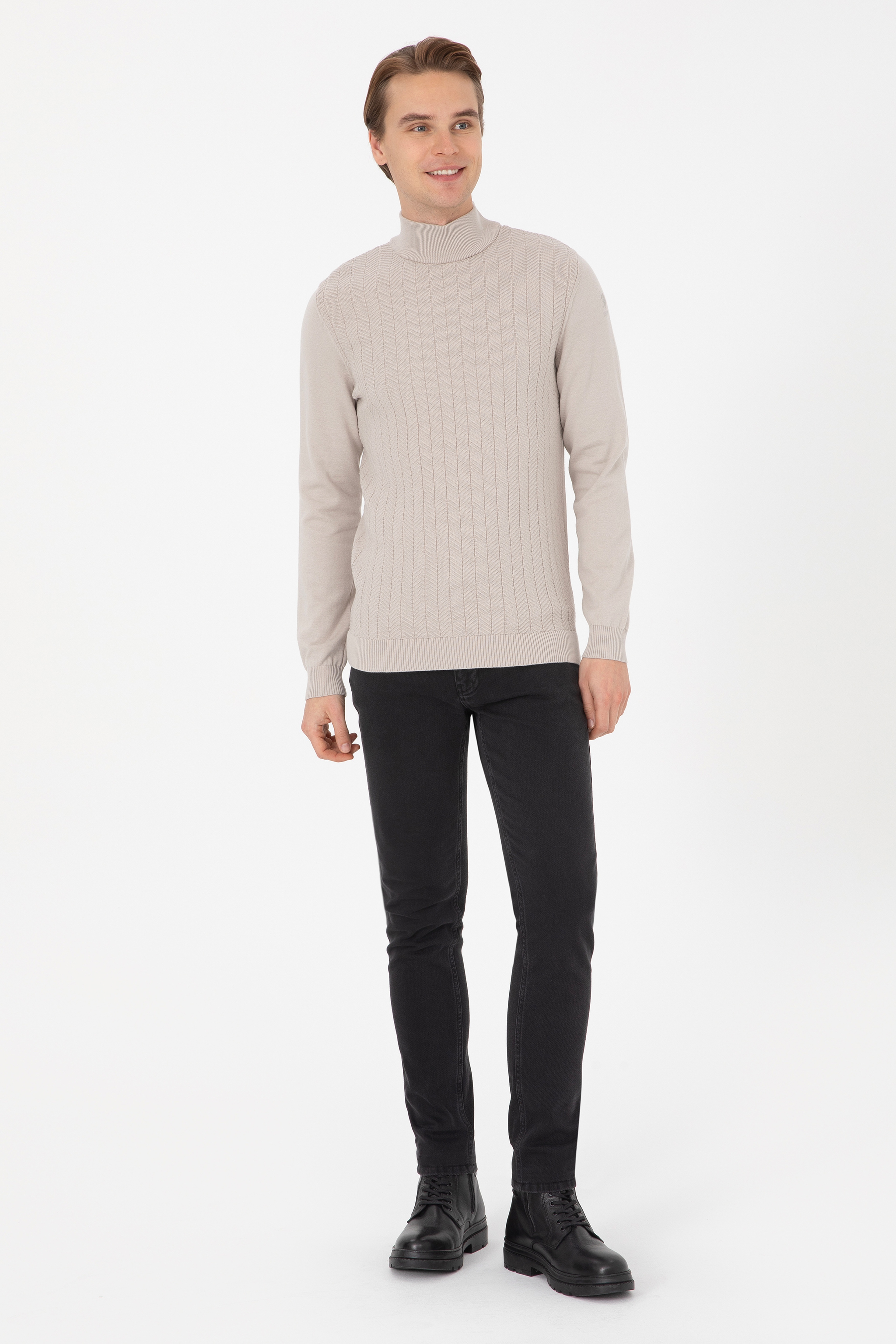 Erkek Slim Fit Yarım Balıkçı Yaka Taş Kazak
