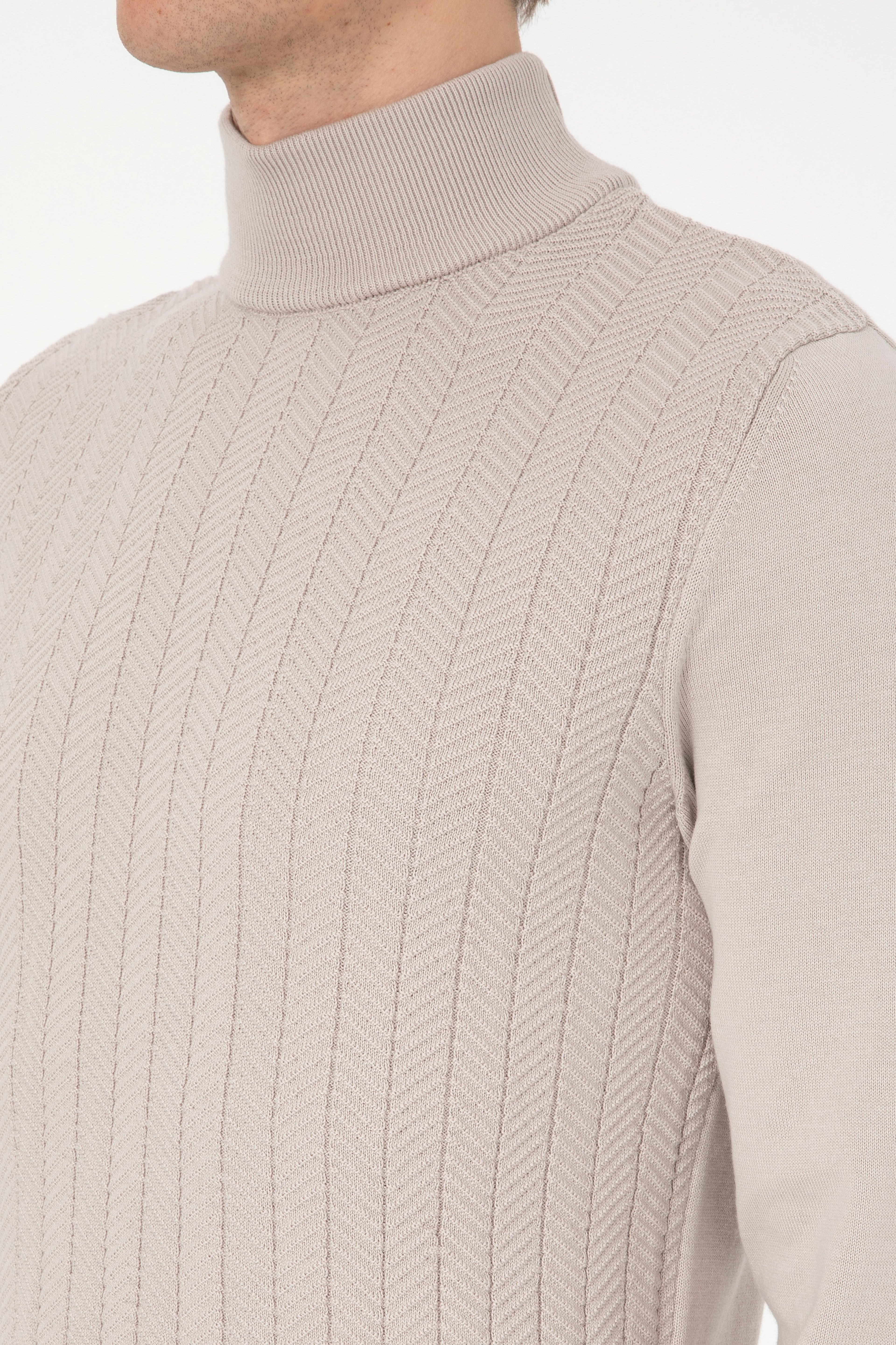 Erkek Slim Fit Yarım Balıkçı Yaka Taş Kazak