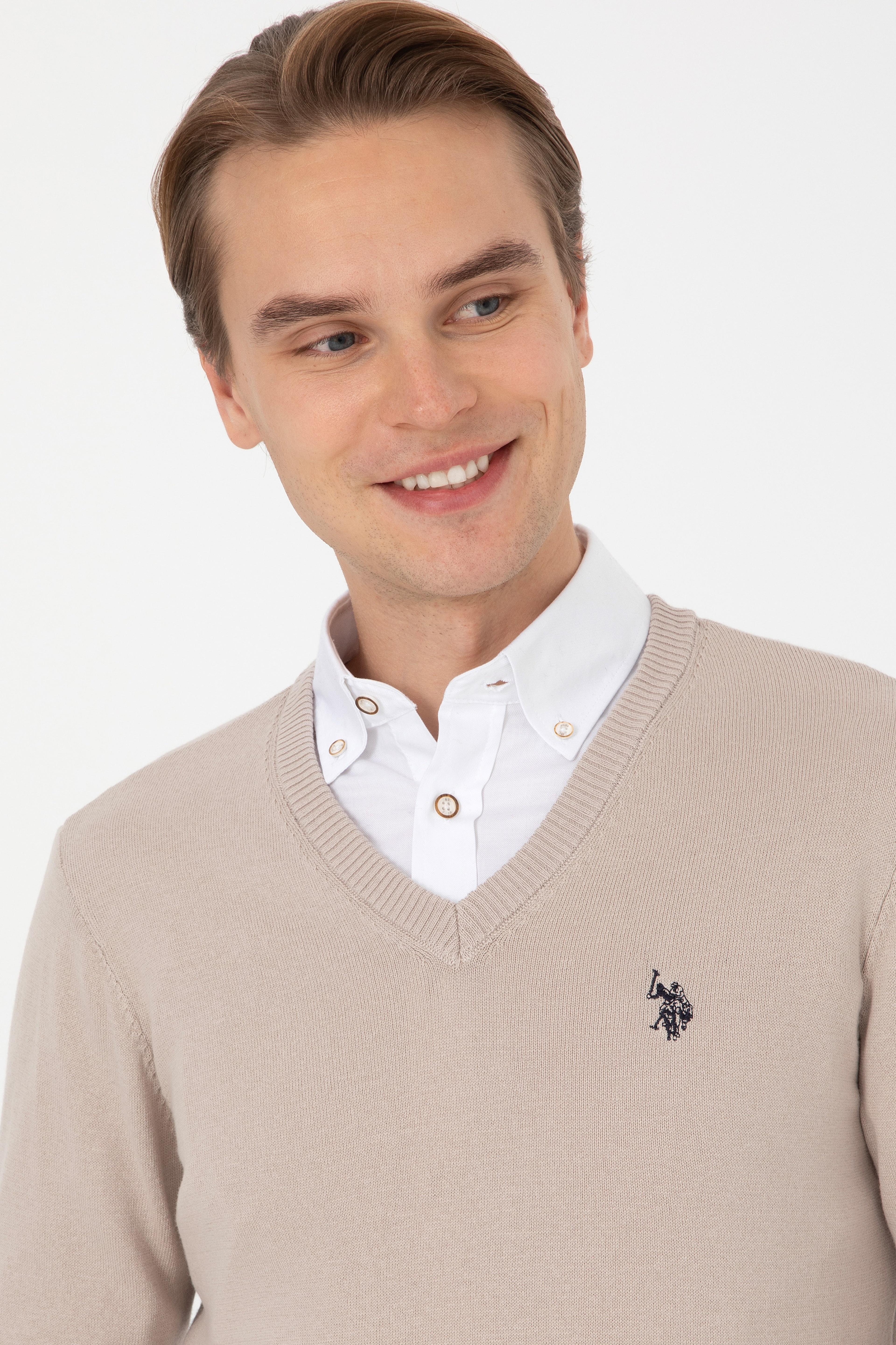 Erkek Slim Fit V Yaka Taş Basic Kazak