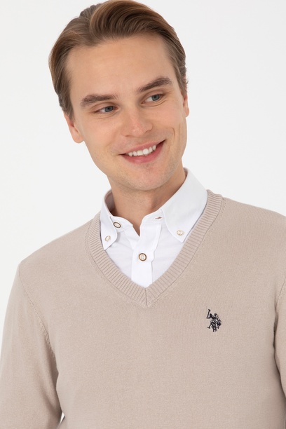 Erkek Slim Fit V Yaka Taş Basic Kazak