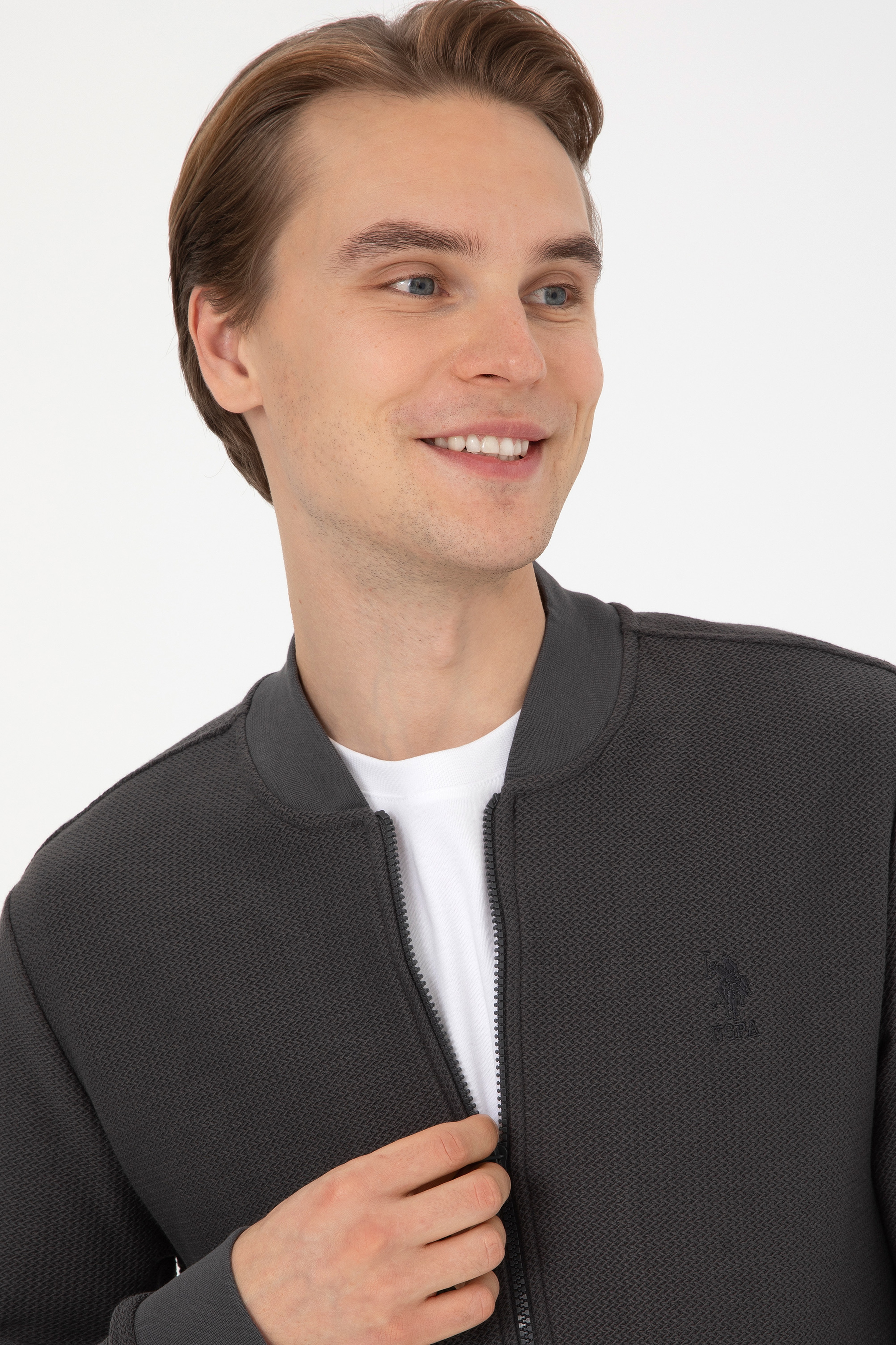 Erkek Regular Fit Fermuarlı Siyah Örme Hırka - Image 2