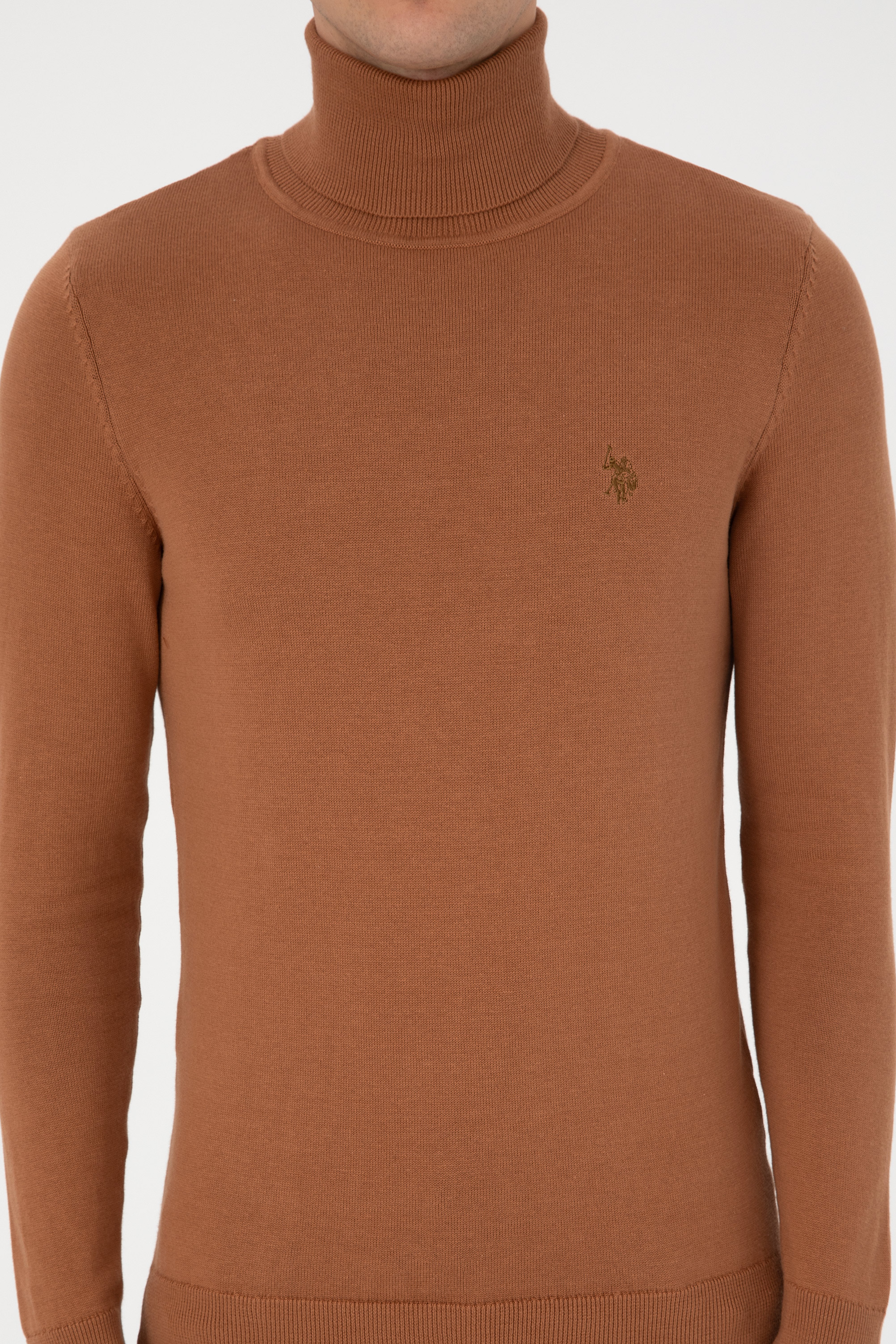 Erkek Slim Fit Boğazlı Camel Basic Kazak - Image 6